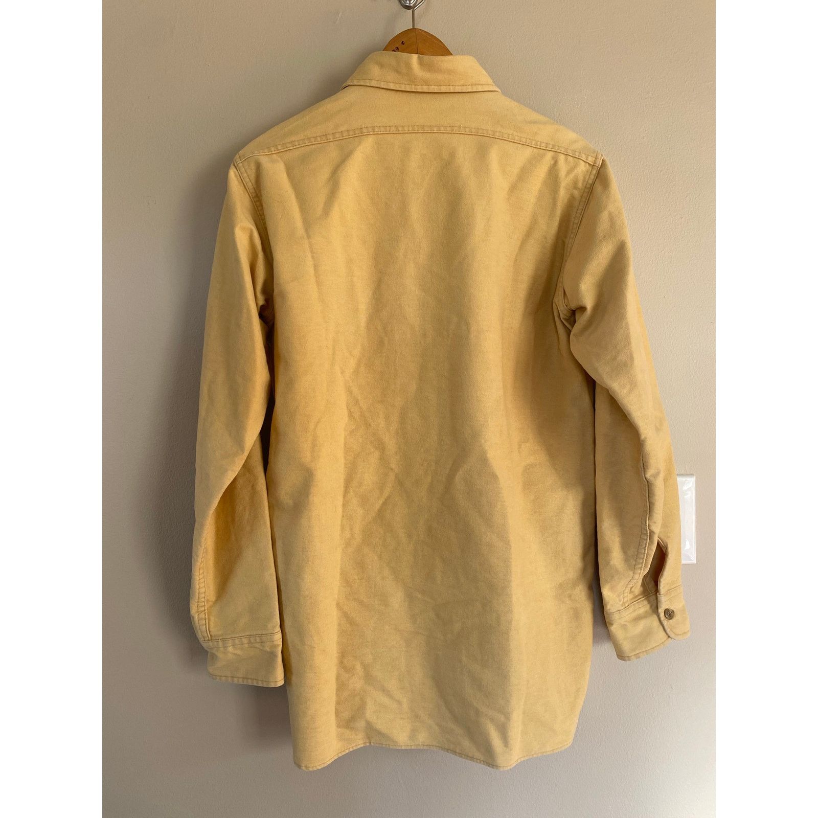 Vintage × Woolrich Woolen Mills Vtg Woolrich Chamois Flannel Button Down L Long /Tall Yellow Size US L / EU 52-54 / 3 - 5 Thumbnail
