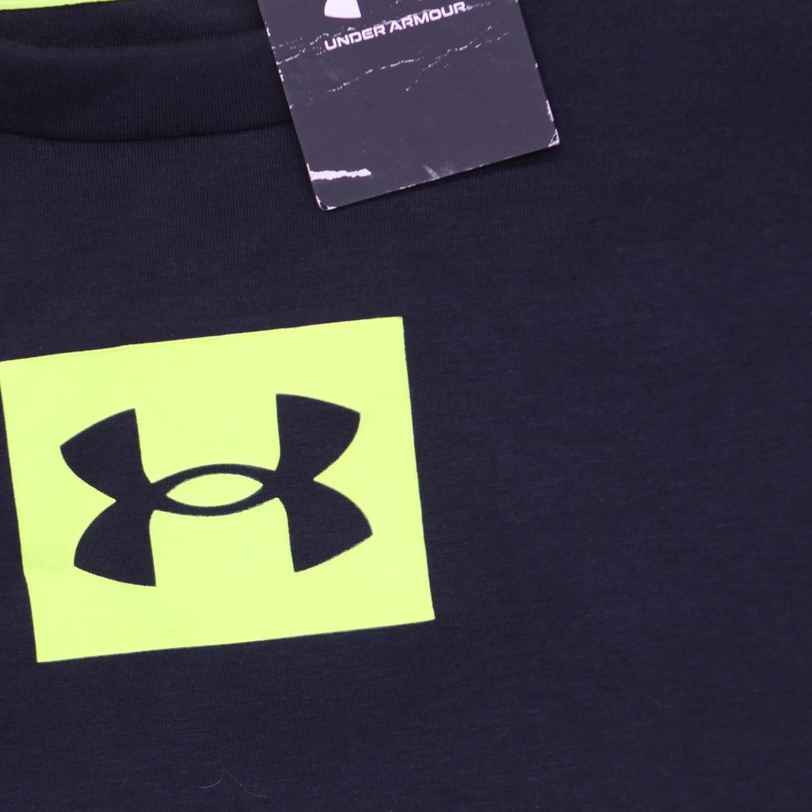 Under Armour Nwt Under Armour Trim Sweatshirt Zip Pocket Black Multi L Size L / US 10 / IT 46 - 4 Thumbnail
