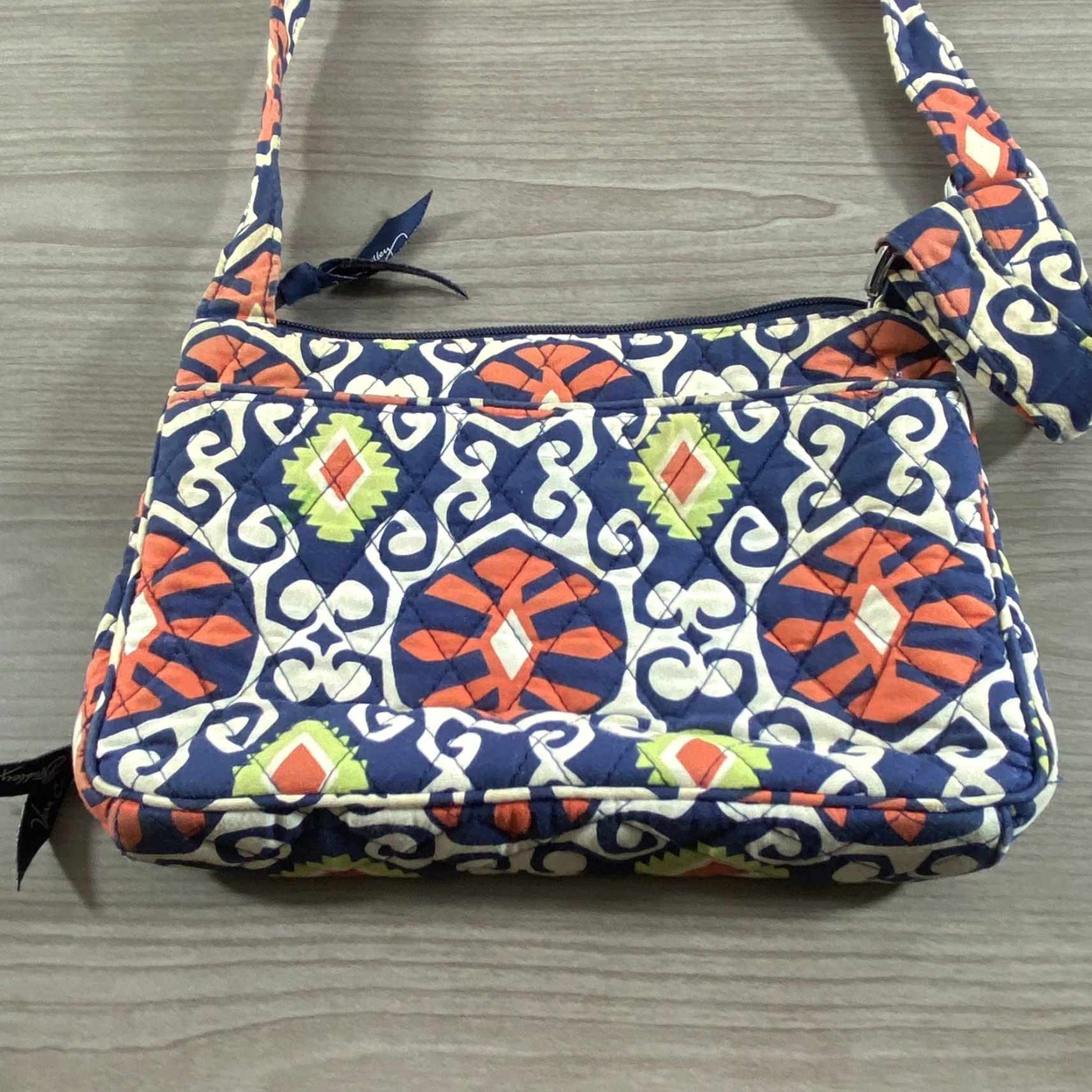 Vera Bradley Vera Bradley Sun Valley Tablet Hipster Crossbody Purse Navy Orange White Geometric Aztec Quilted Exterior Medium Women Crossbody Bag Size ONE SIZE - 6 Thumbnail