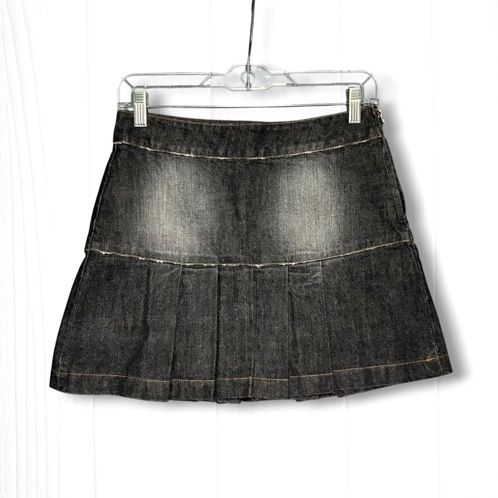 Vintage Kookai Skirt Denimi? Size 27" / US 4 / IT 40 - 2 Thumbnail