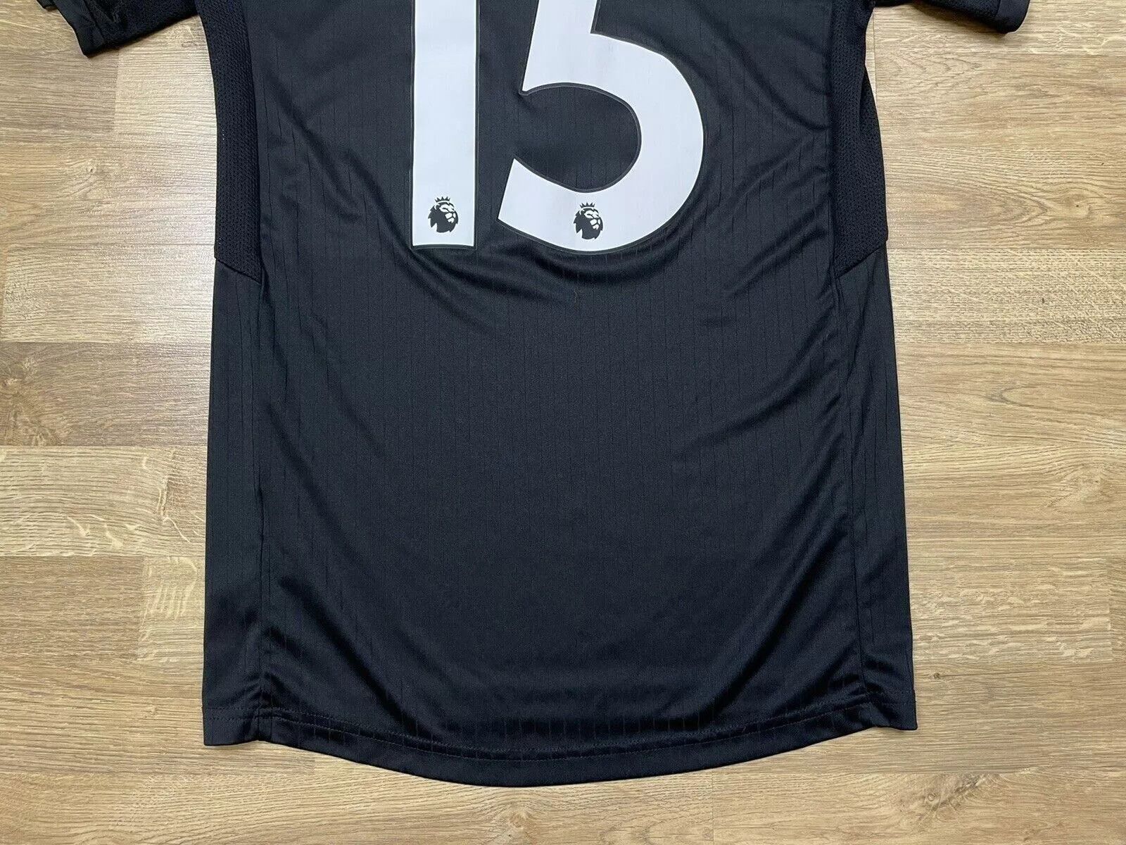 Puma FC LEICESTER 2017 2018 AWAY JERSEY SHIRT SOCCER #15 MAGUIRE Size US S / EU 44-46 / 1 - 7 Thumbnail
