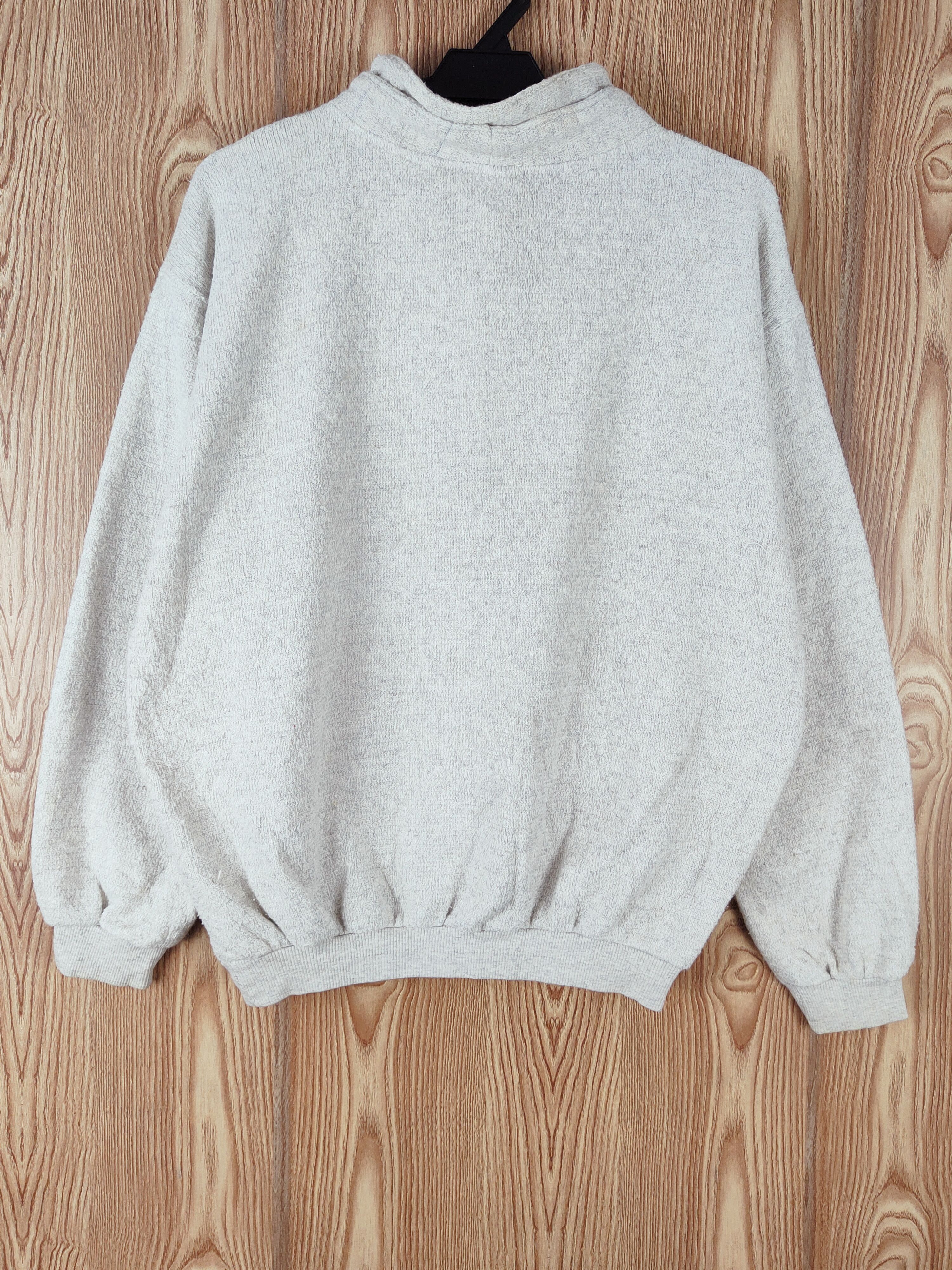 Disney × Mickey Inc × Vintage Mickey Inc Gray Mickey Mouse Sweatshirts vintage #W033 Size US L / EU 52-54 / 3 - 8 Thumbnail