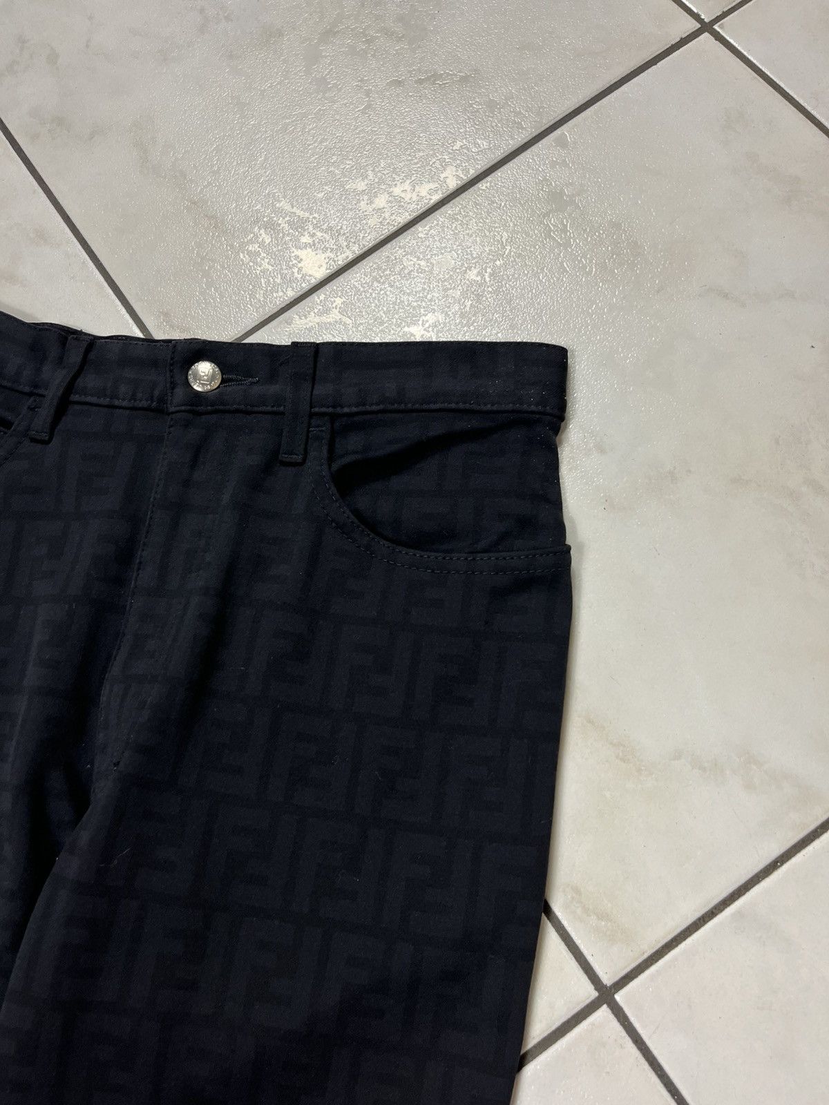 Designer × Fendi × Vintage Vintage Fendi monogram full print casual pants trousers logo Size 33" - 10 Thumbnail