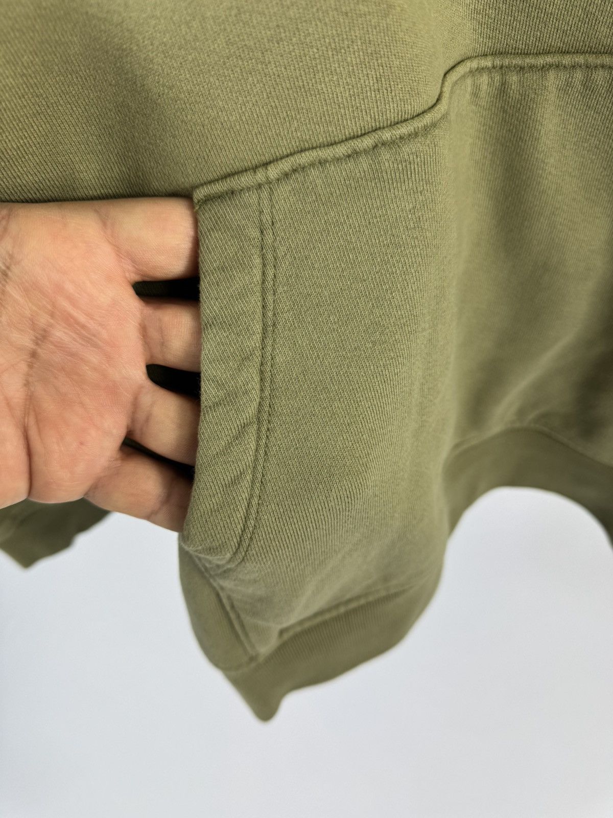 Fear of God SEVENTH COLLECTION FG7C KHAKI SUN-FADE OVERSIZED HOODIE Size US S / EU 44-46 / 1 - 10 Thumbnail
