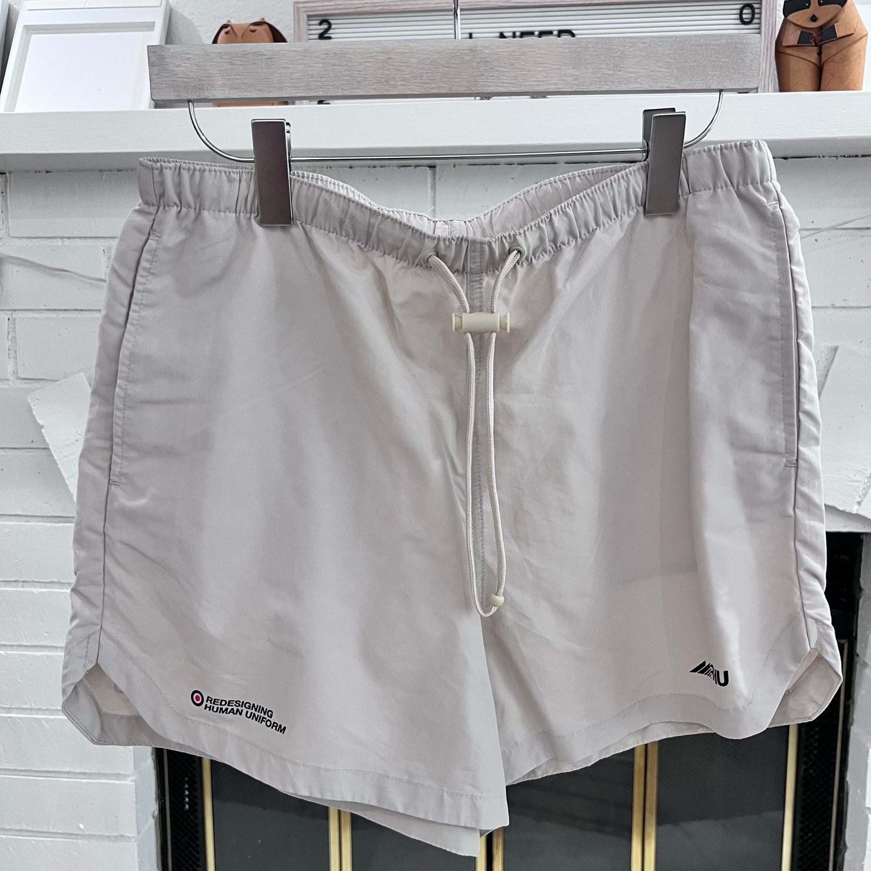 Zara Zara Rhuigi Cream / Off-White Drawstring Nylon Shorts Size US 30 / EU 46 - 1 Thumbnail