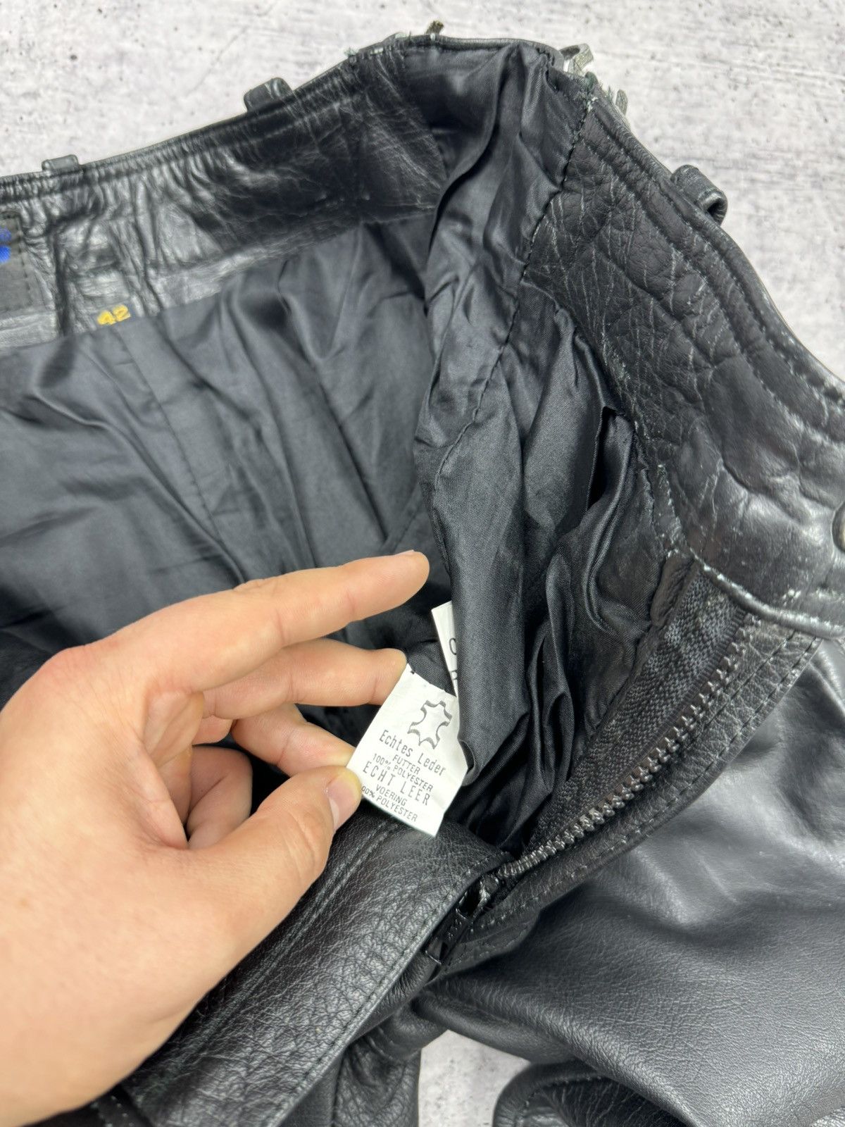 Genuine Leather × Vintage Vintage 90’s Y2K Style Casual Cowboy Genuine Leather Pants Size US 30 / EU 46 - 16 Thumbnail