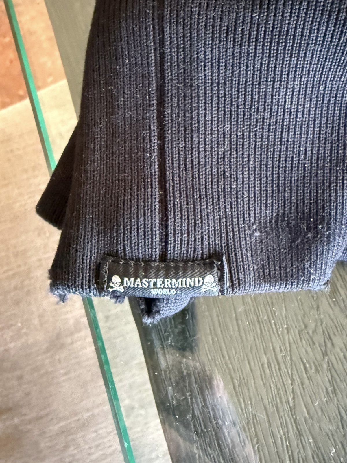 Mastermind Japan Mastermind japan FW17 destroyed hoodie Size US L / EU 52-54 / 3 - 5 Thumbnail