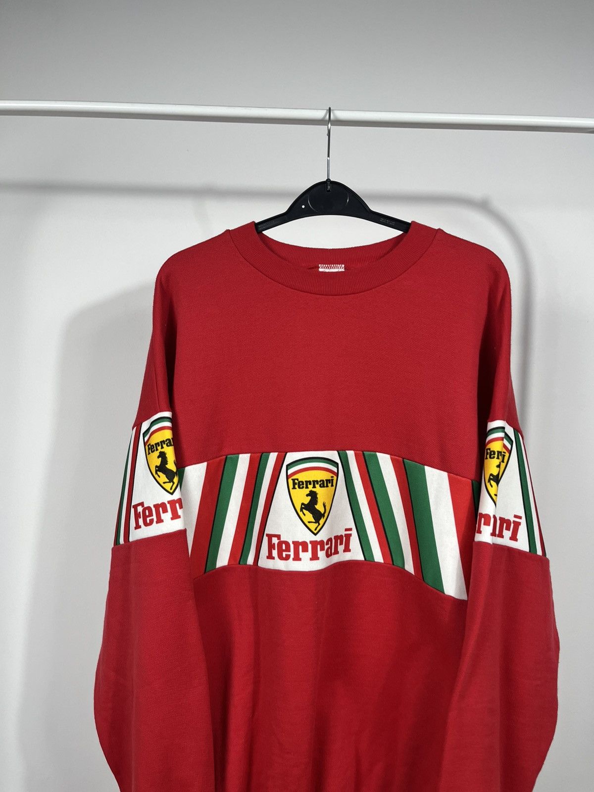 Ferrari Vintage Ferrari red crewneck sweatshirt XL Italy racing logo Size US XL / EU 56 / 4 - 2 Thumbnail