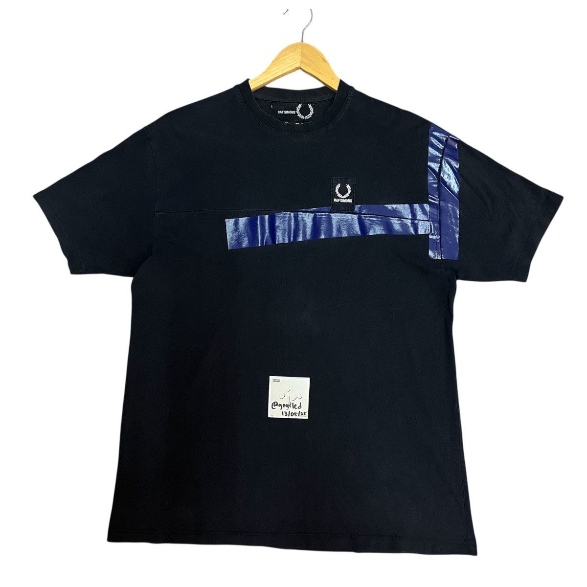 Fred Perry × Raf Simons Raf Simons Fred Perry Taped S/S Tee Size US L / EU 52-54 / 3 - 1 Thumbnail