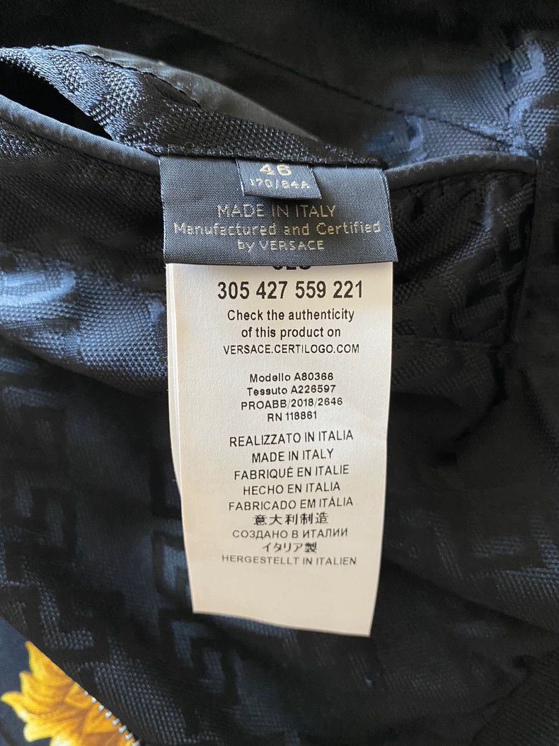 Versace Versace Genuine coat Size US XS / EU 42 / 0 - 7 Thumbnail