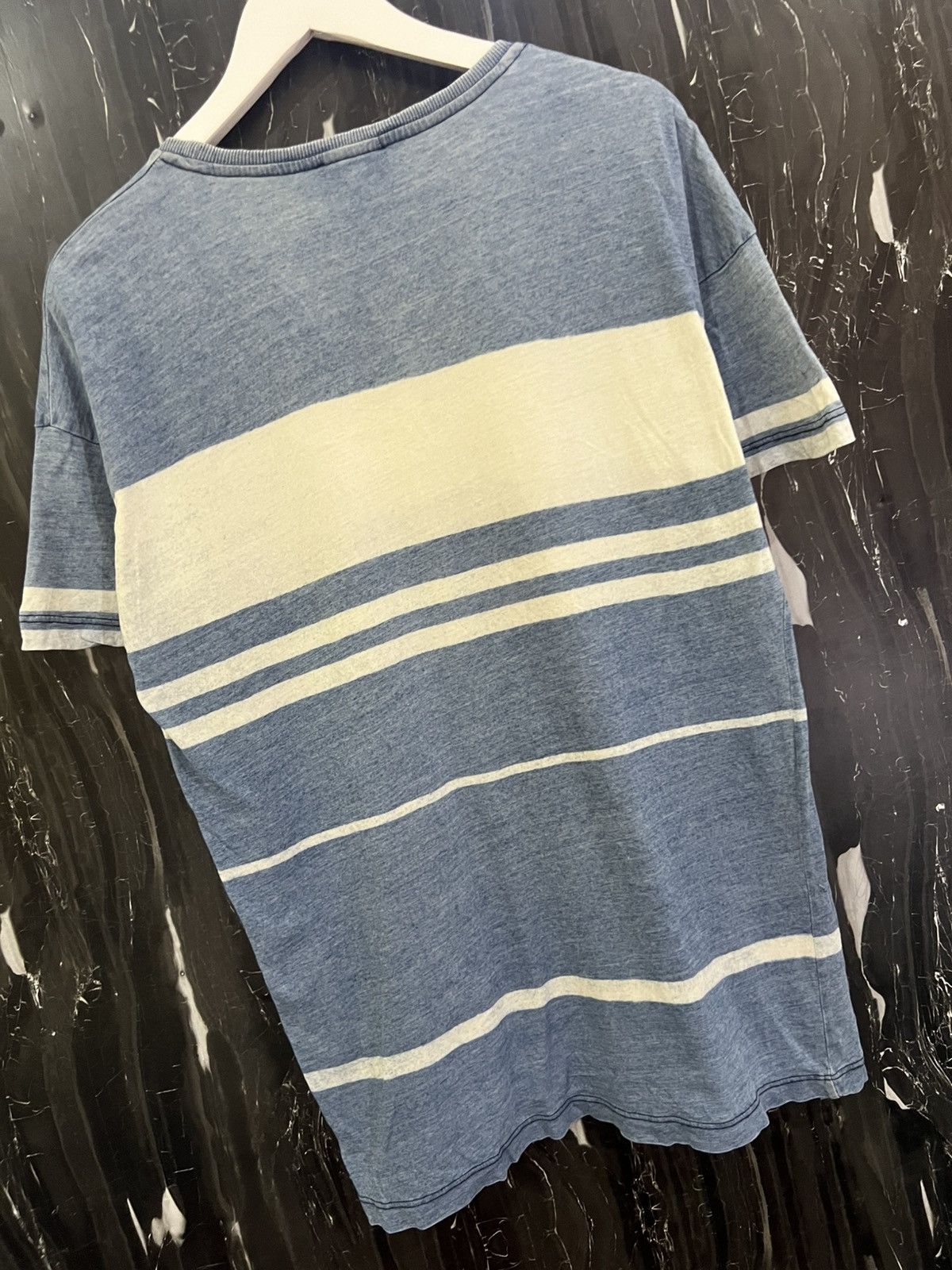 Diesel Vintage 90s Diesel T-Shirt – Rare Early Era Streetwear Size US M / EU 48-50 / 2 - 4 Thumbnail