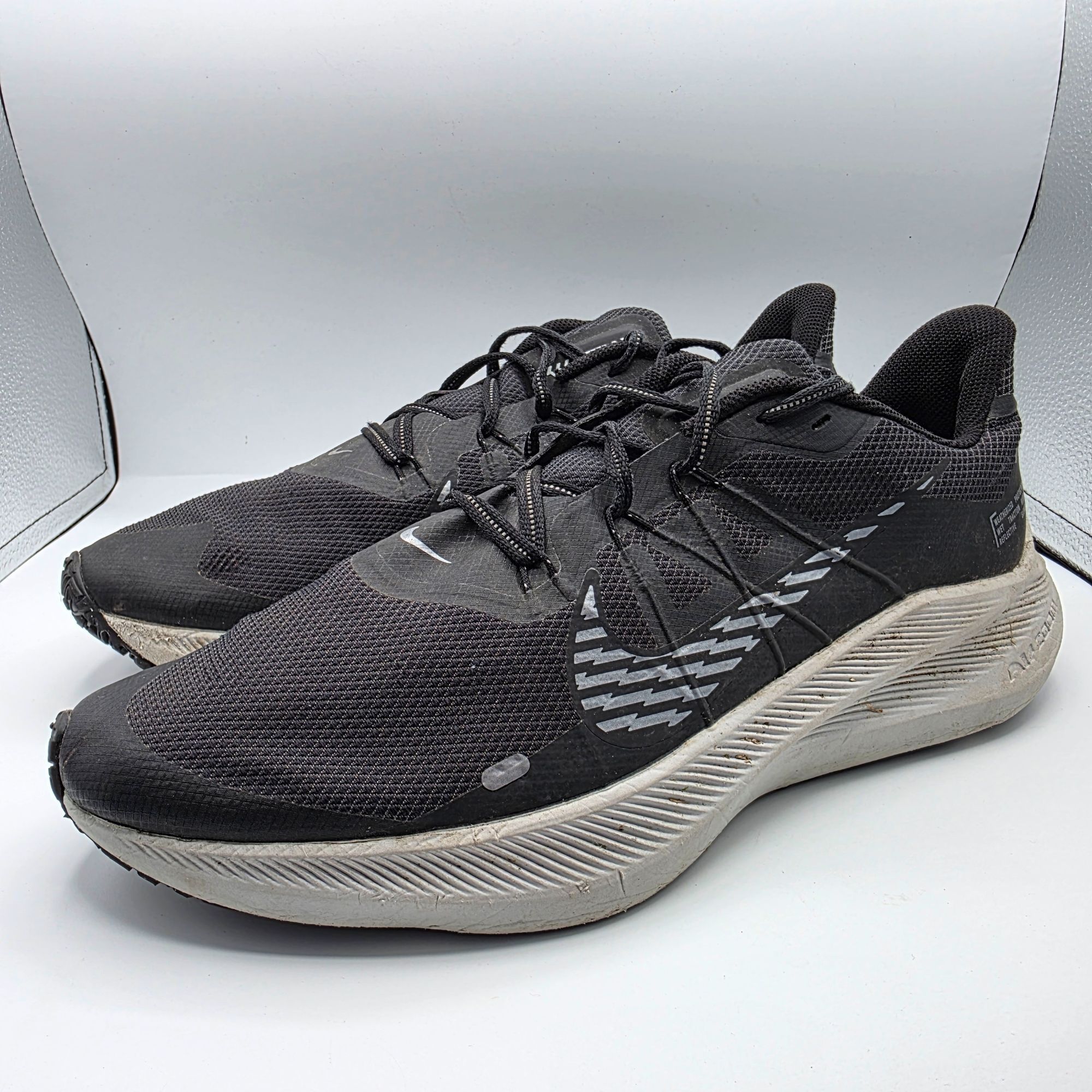 Nike Nike Winflo 7 Shield Mens Size 13 Black White Athletic Shoes Size US 13 / EU 46 - 4 Thumbnail