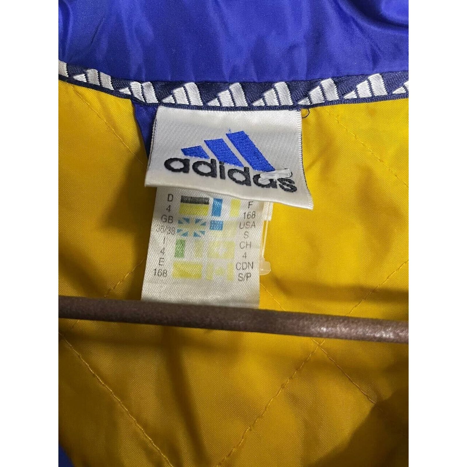 Adidas × Vintage Vintage Adidas Blue Windbreaker Jacket with Trim Size S Size US S / EU 44-46 / 1 - 3 Thumbnail