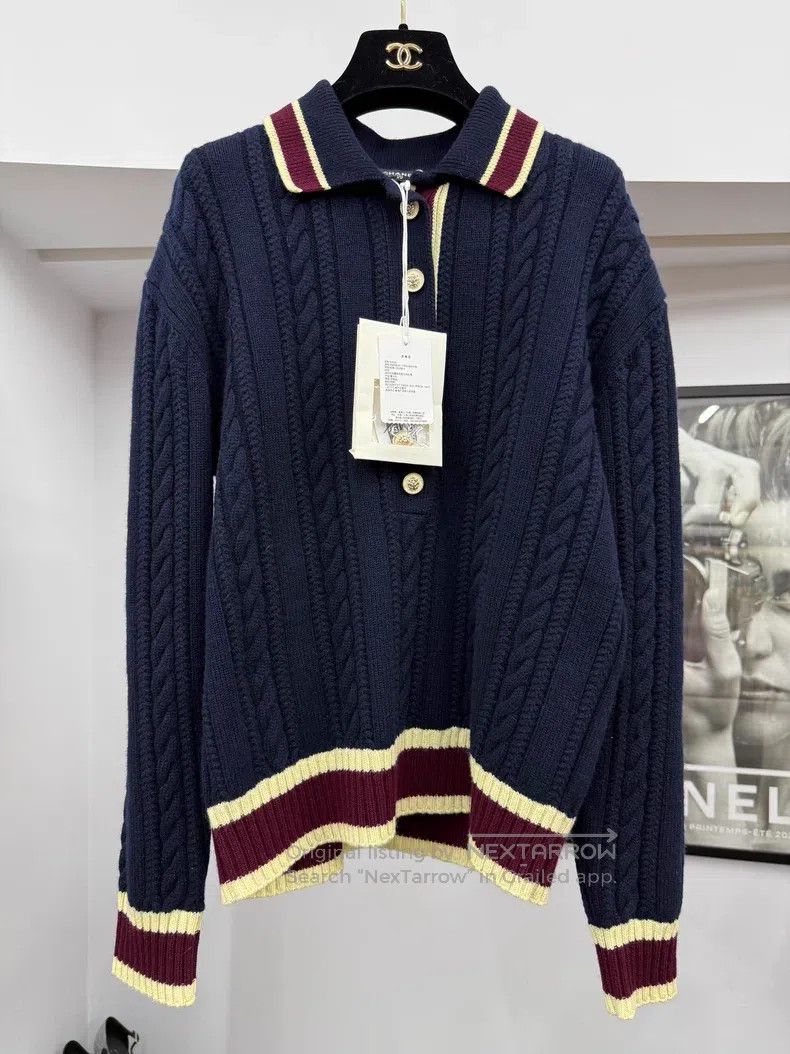 Chanel Chanel 26C College Style Cashmere Knitwear sweater Size XS / US 0-2 / IT 36-38 - 1 Thumbnail