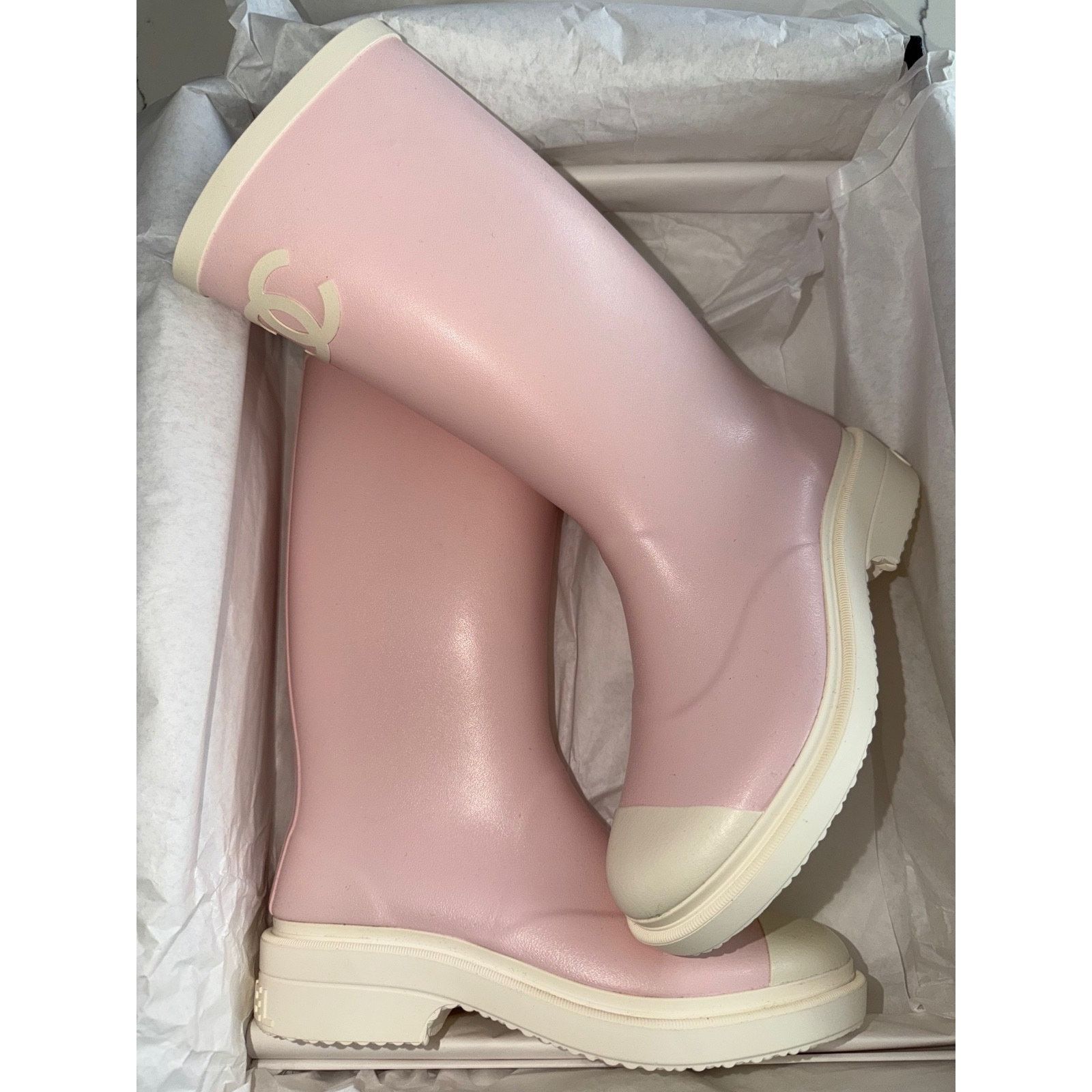 Chanel Chanel Rose Pink White Rubber Rain Boots 38 Size US 8 / IT 38 - 3 Thumbnail