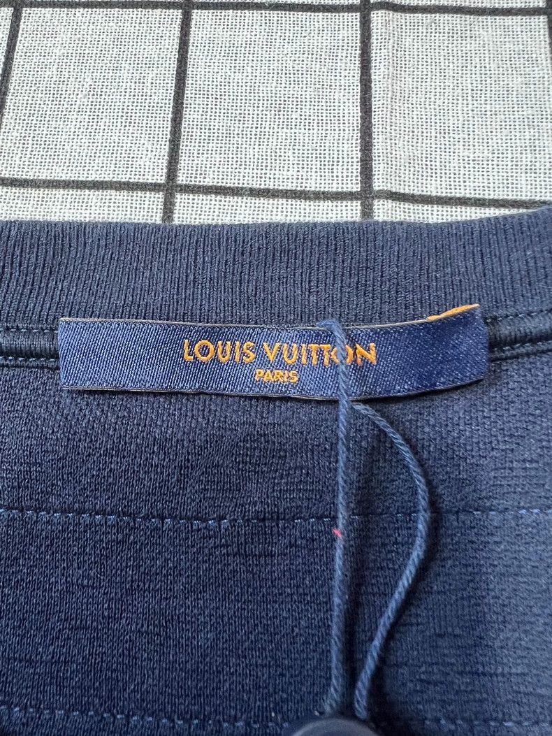 Louis Vuitton Louis Vuitton Short Sleeve TShirt with Embroidery-2506 Size US L / EU 52-54 / 3 - 5 Thumbnail