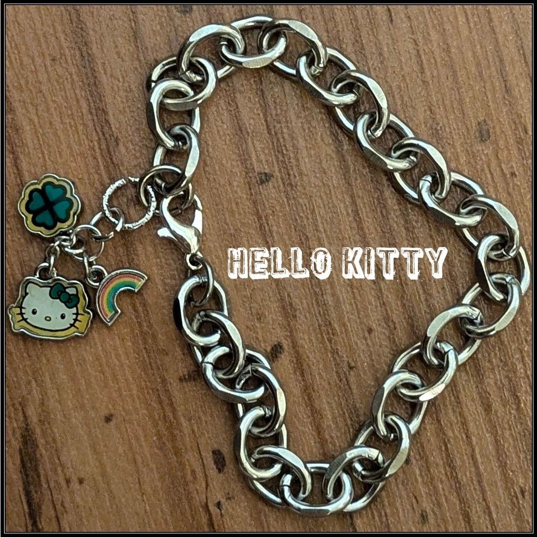 Japanese Brand × Vintage HELLO KITTY, 4 Leaf Clover & Rainbow Charm Bracelet Size ONE SIZE - 2 Thumbnail