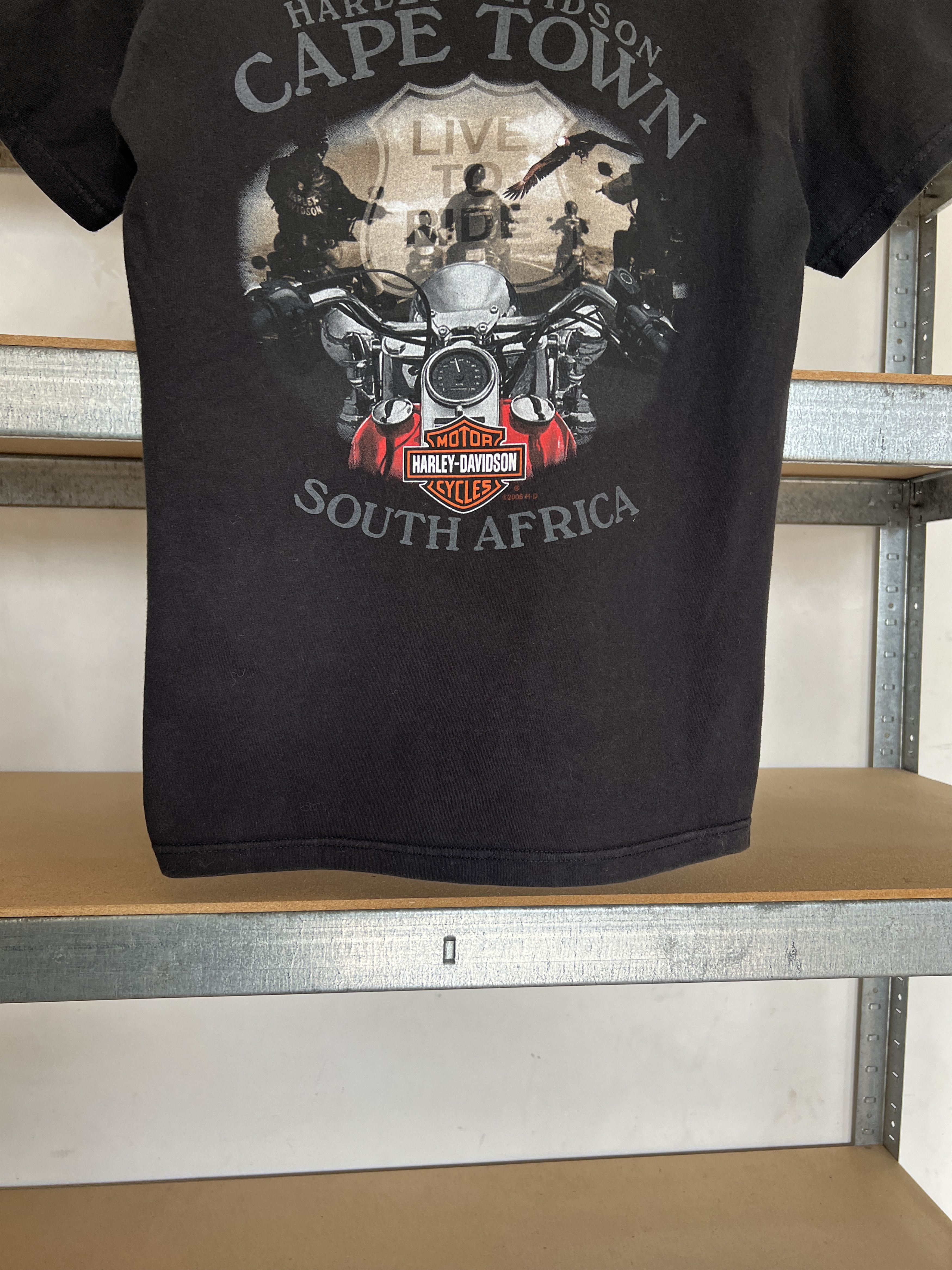 Harley Davidson Vintage 2006 Harley Davidson Cape Town South Africa tee Size US S / EU 44-46 / 1 - 15 Thumbnail