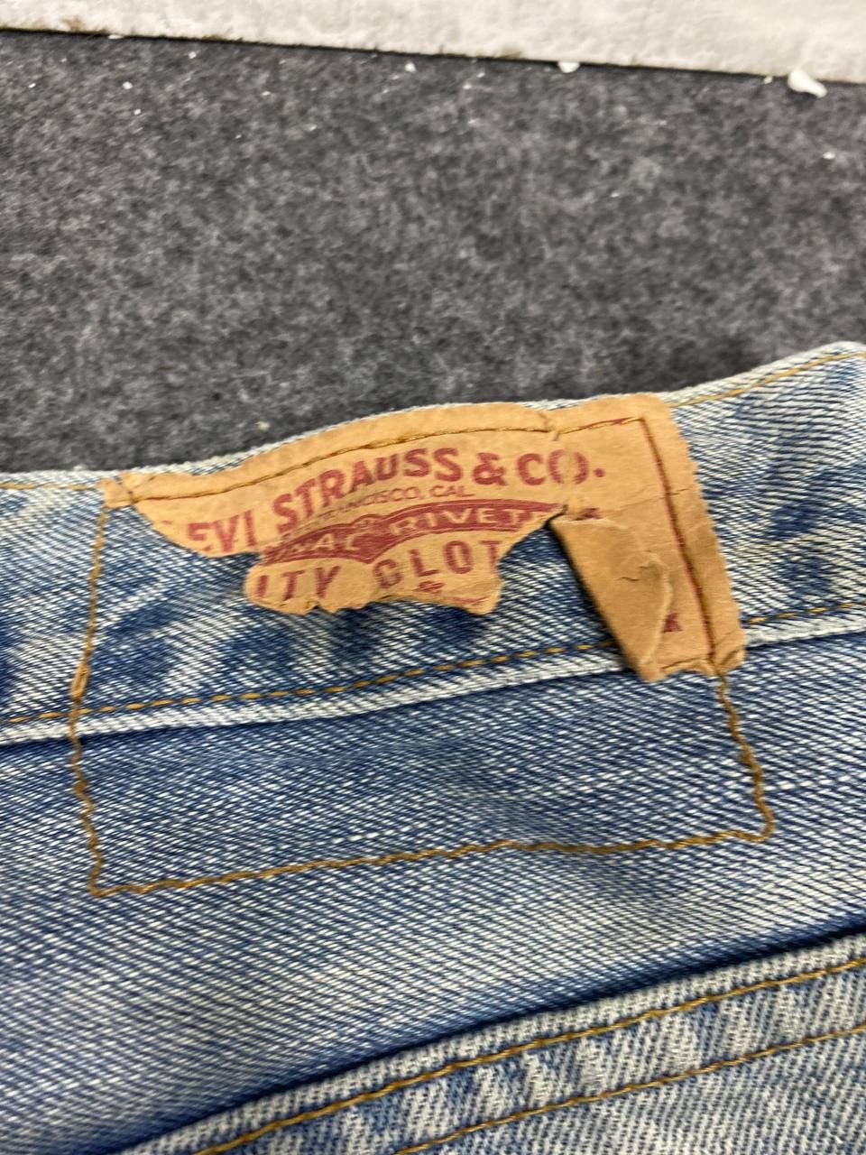 Levi's vintage levis 517 bootcut flare distressed denim nice design Size US 33 - 6 Thumbnail