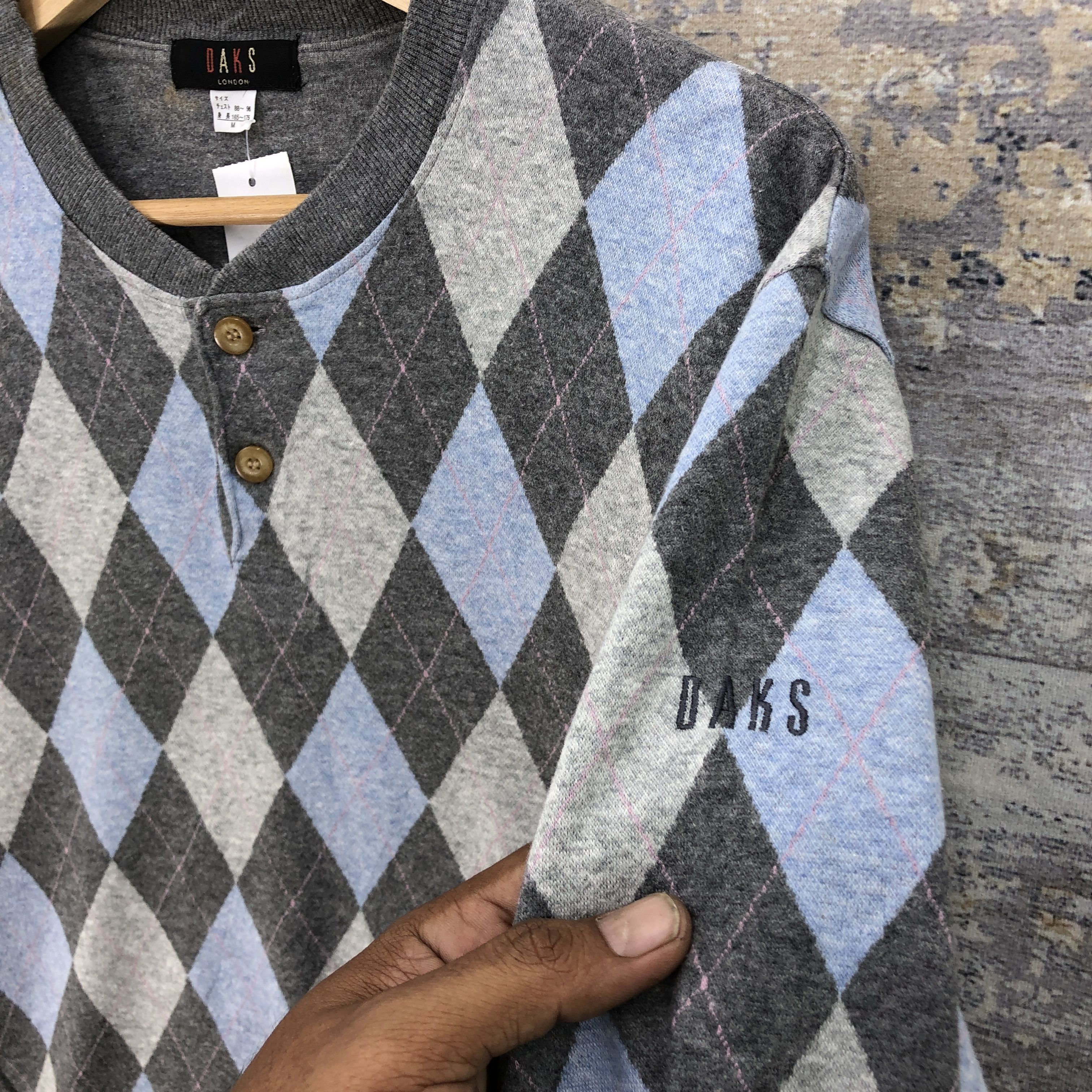 Japanese Brand × Vintage Vintage DAKS London Sweater Argyle Sweatshirt Knitwear Size US L / EU 52-54 / 3 - 3 Thumbnail