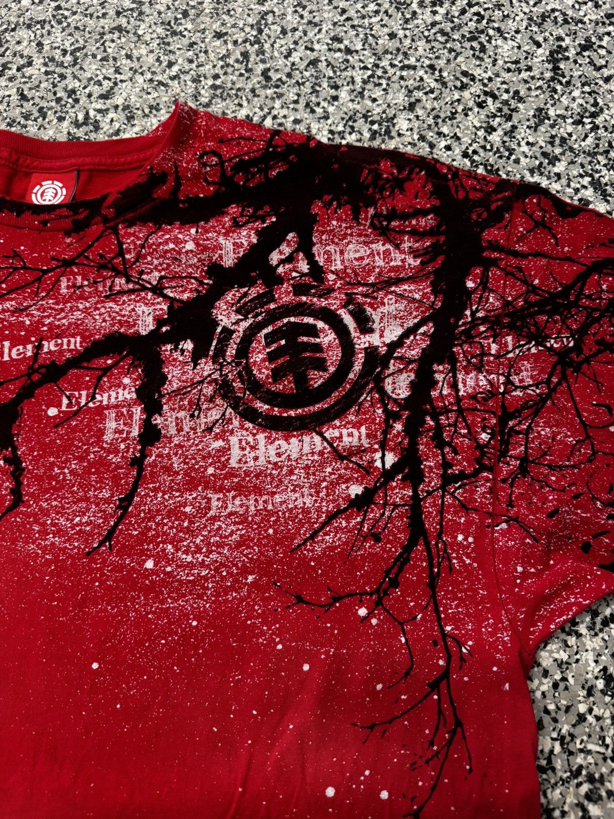 Element Red Element All Over Print Tshirt Size US XXL / EU 58 / 5 - 2 Thumbnail