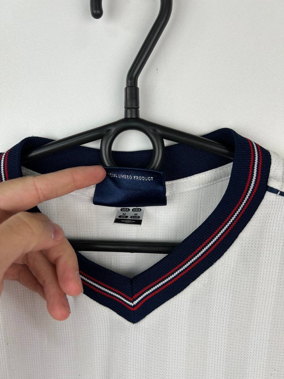 Umbro × Vintage England Umbro 10 number Jersey vintage t-shirts size M Size US M / EU 48-50 / 2 - 5 Thumbnail