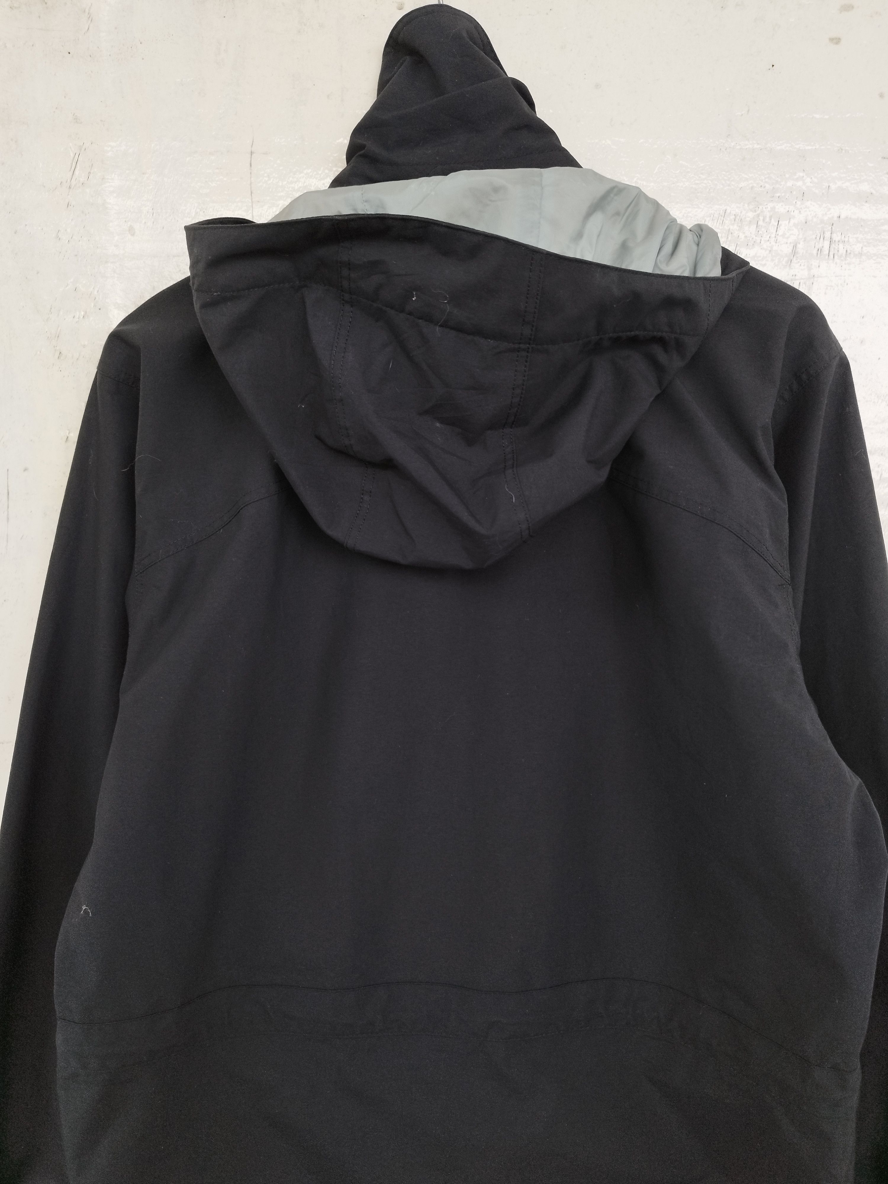 Patagonia Patagonia jacket zipper windbreaker Size US L / EU 52-54 / 3 - 4 Thumbnail