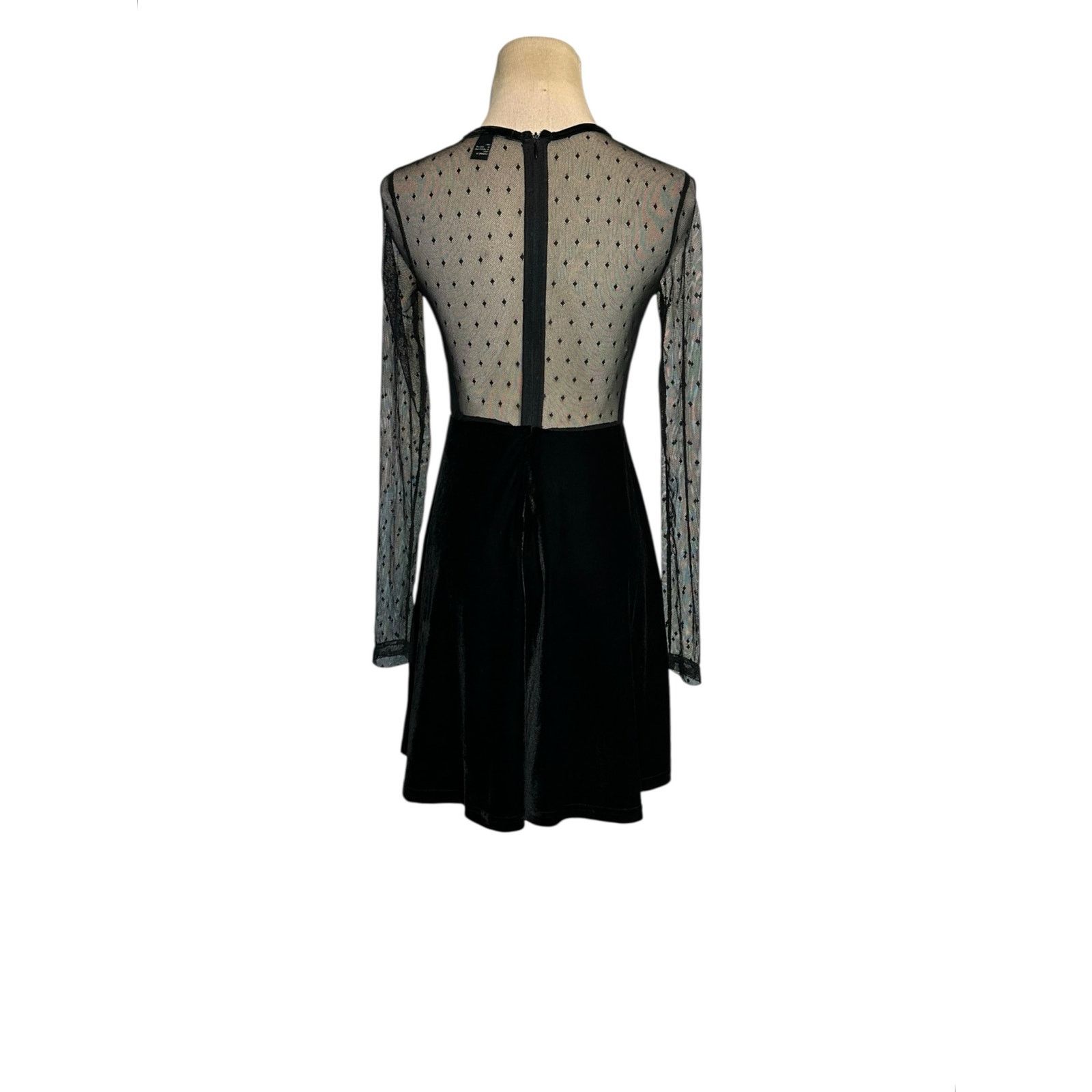 Forever 21 Forever 21 Black Sheer Suede Long Sleeve Mini Dress size S Size S / US 4 / IT 40 - 8 Thumbnail