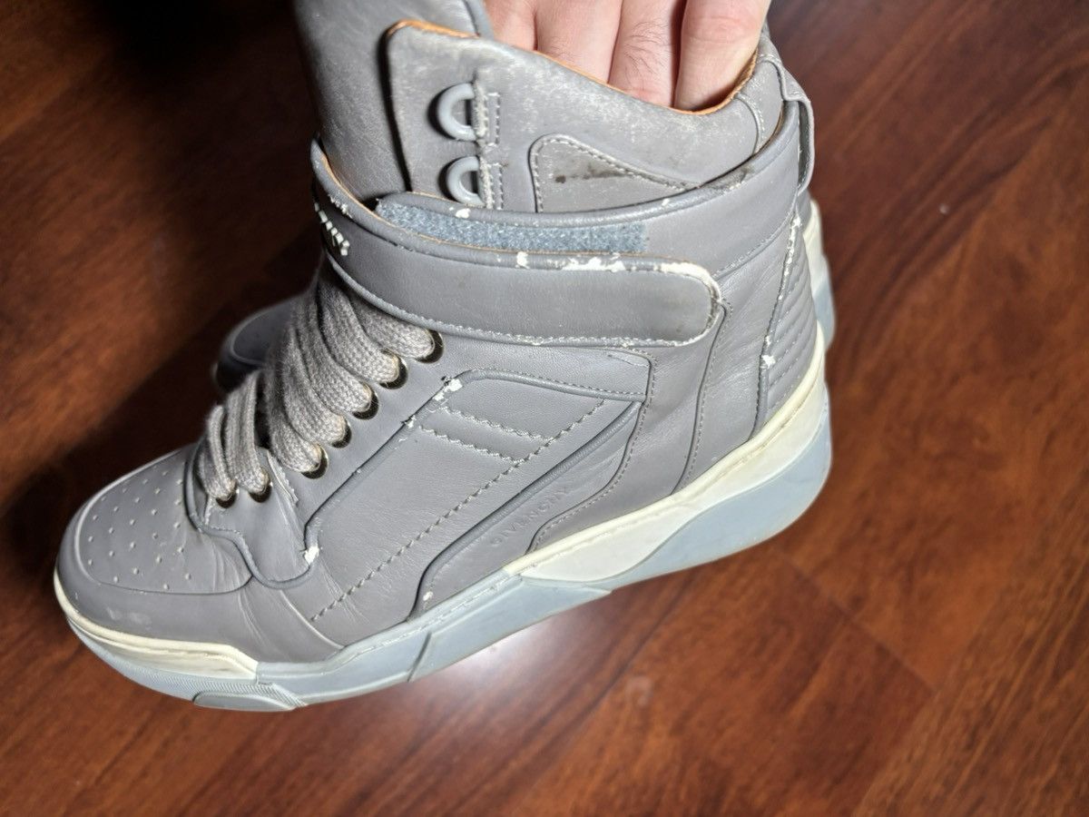 Givenchy Givenchy hi top tyson sneakers Size US 8 / EU 41 - 6 Thumbnail