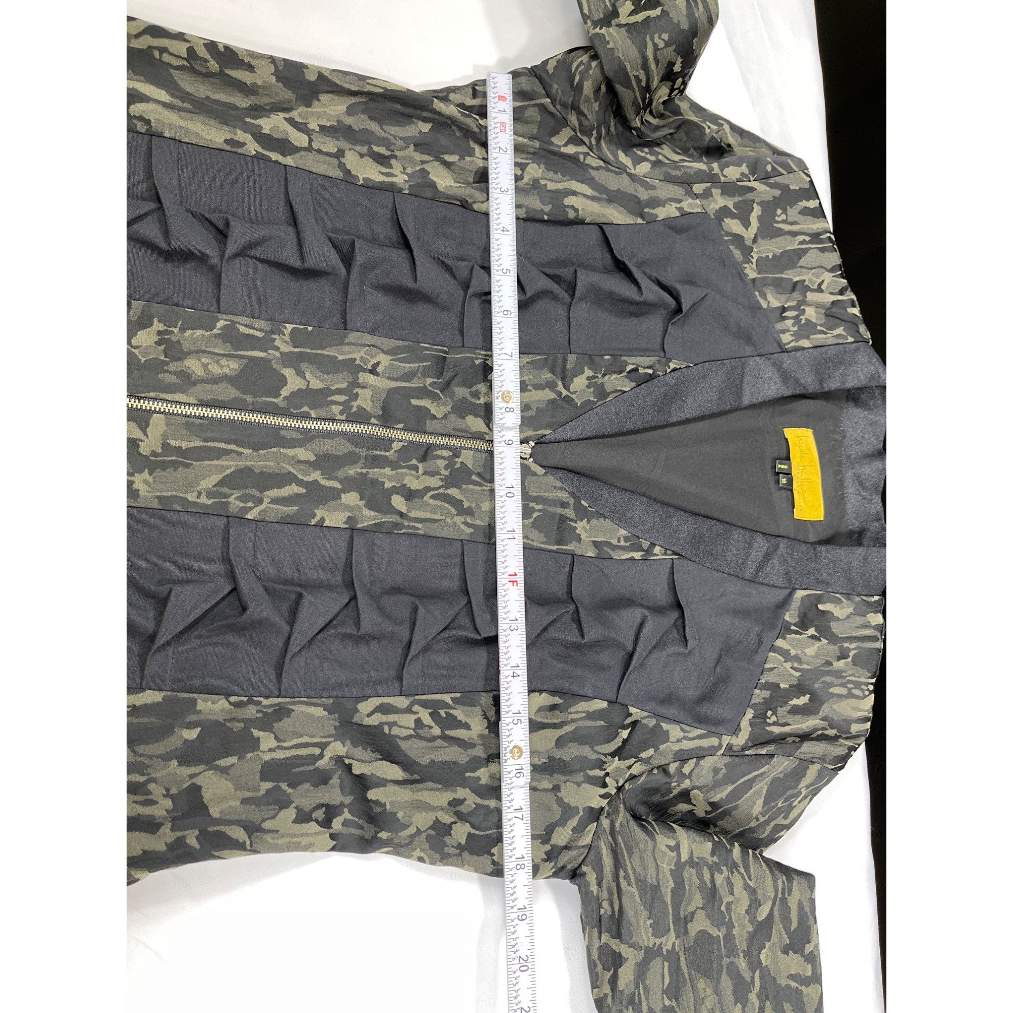 Nicole Miller Nicole Miller SKU 7663 Camo Print Zip Front dress Size 10 Size L / US 10 / IT 46 - 3 Thumbnail