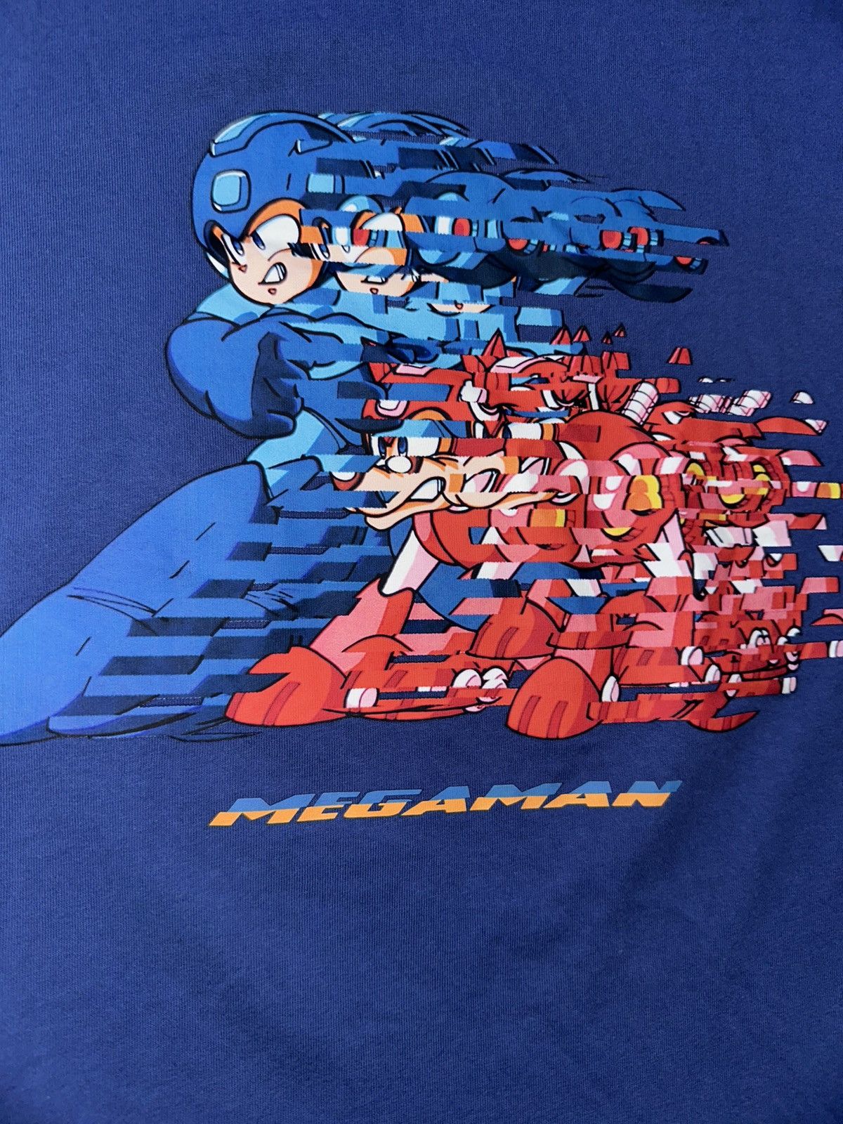 Uniqlo Uniqlo UT Capcom Anniversary Mega Man Retro t-shirt Size US S / EU 44-46 / 1 - 4 Thumbnail