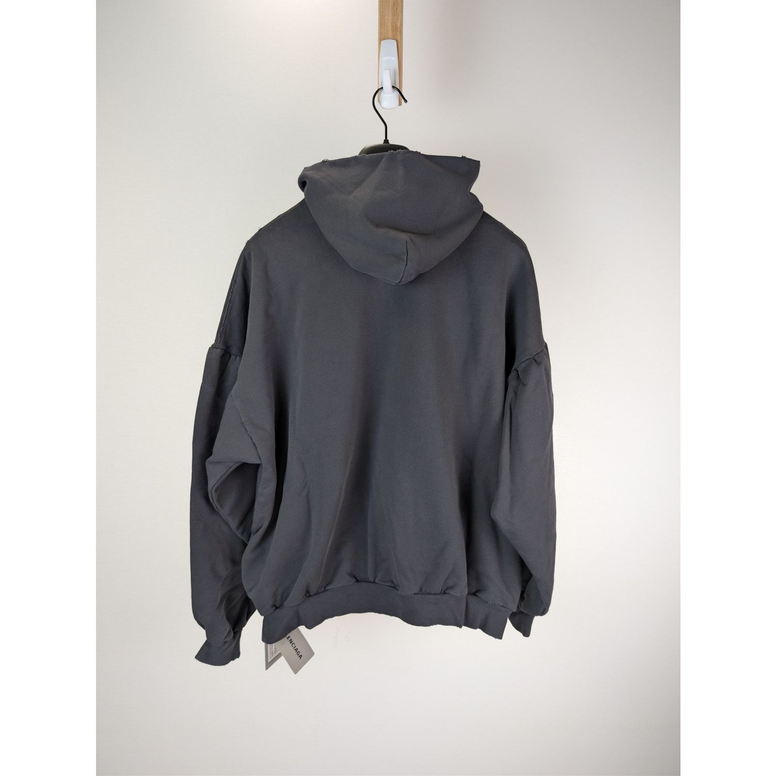 Balenciaga o1rshd1 Round Hoodie 1569 Be Kind Medium Molleton in Black Size US S / EU 44-46 / 1 - 16 Thumbnail