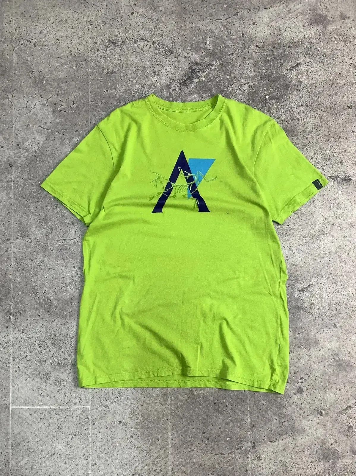 Arc'teryx × Vintage Arcteryx Hype Big Logo Streetwear Tee Size US L / EU 52-54 / 3 - 1 Thumbnail