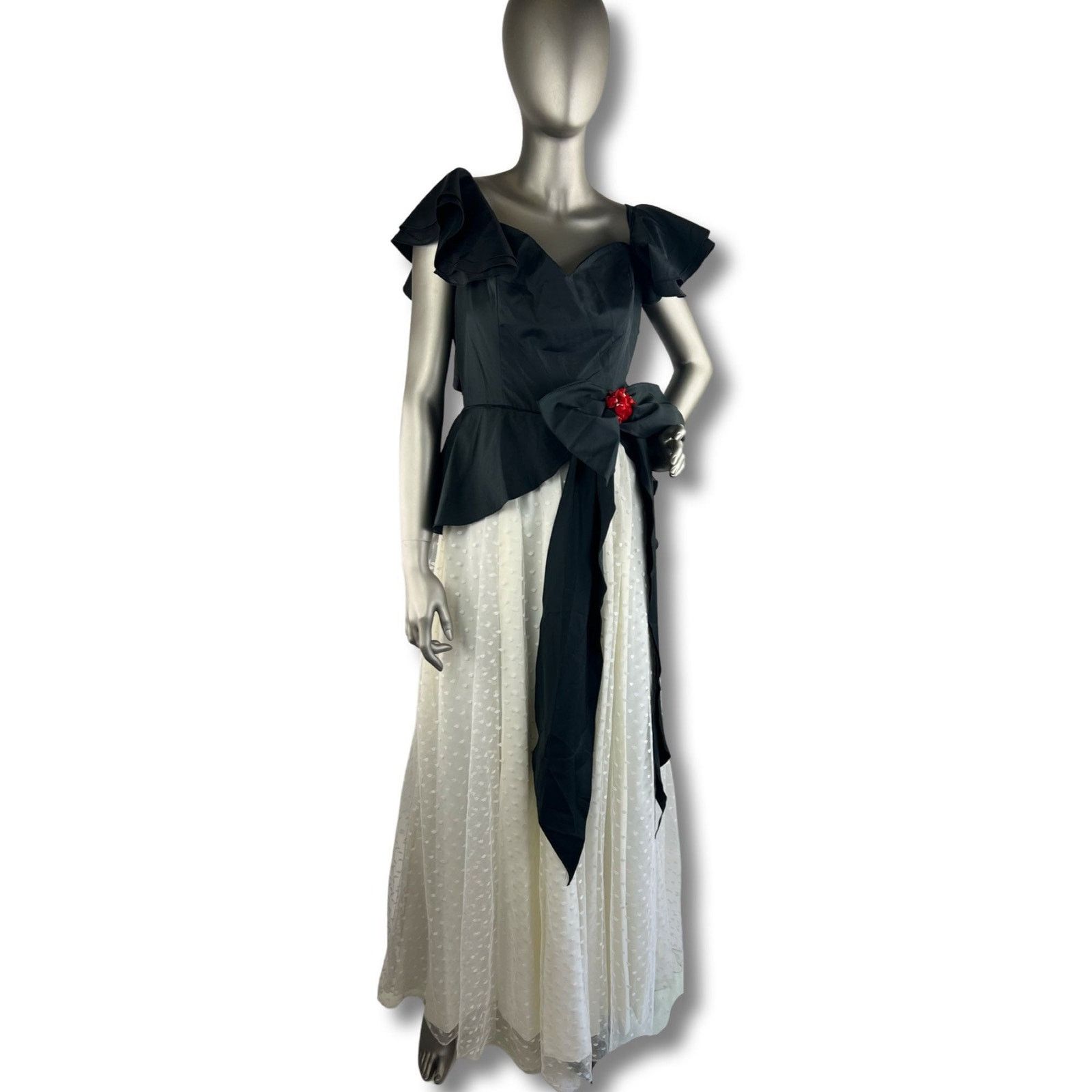 Image of Vintage 1980S Black And White Gown Small, Women's