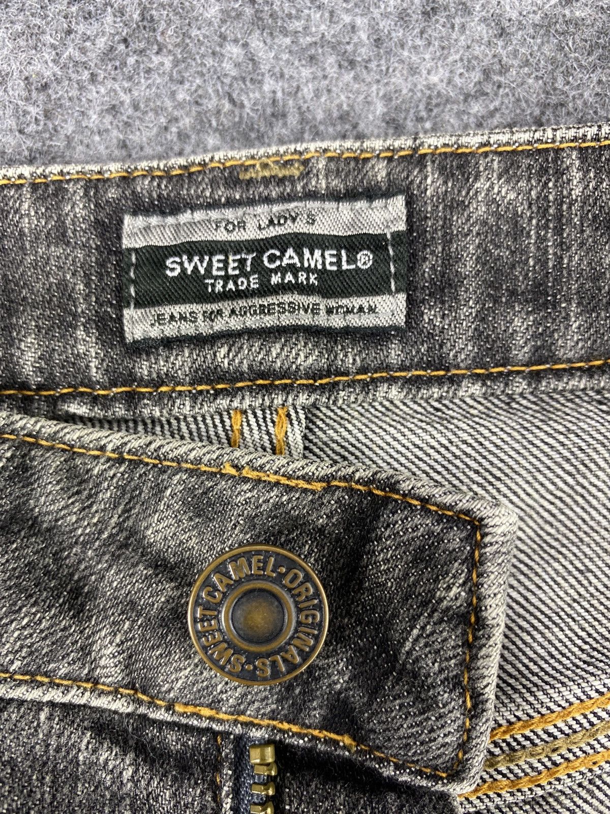 Japanese Brand × Jean Sweet Camel Black Wash Bootcut Jeans - J1071 Size 29" - 8 Thumbnail