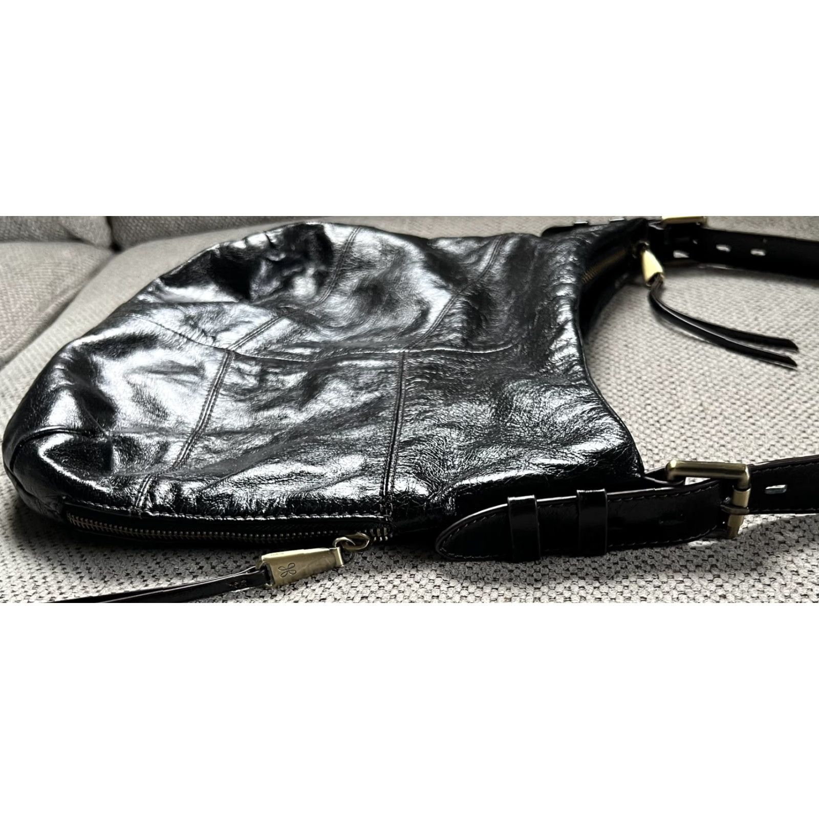 Vintage HOBO Serra Women's Patent Black Leather Hobo Shoulder Bag Purse NICE! Size ONE SIZE - 3 Thumbnail