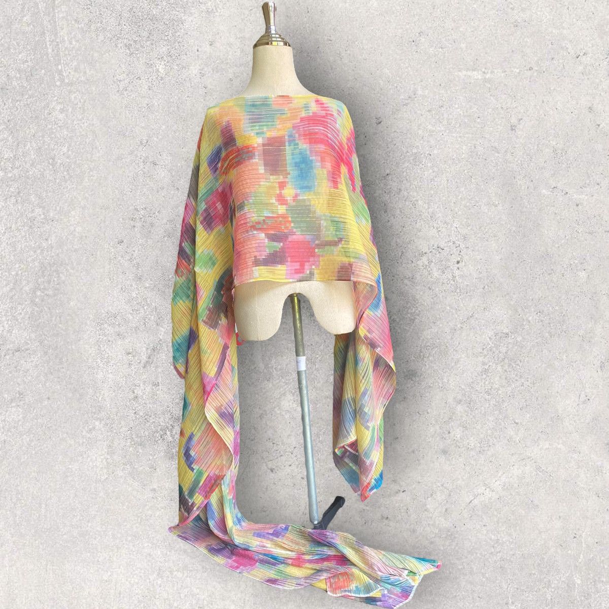 Issey Miyake Vintage Pleats Please Poncho Size M / US 6-8 / IT 42-44 - 1 Thumbnail