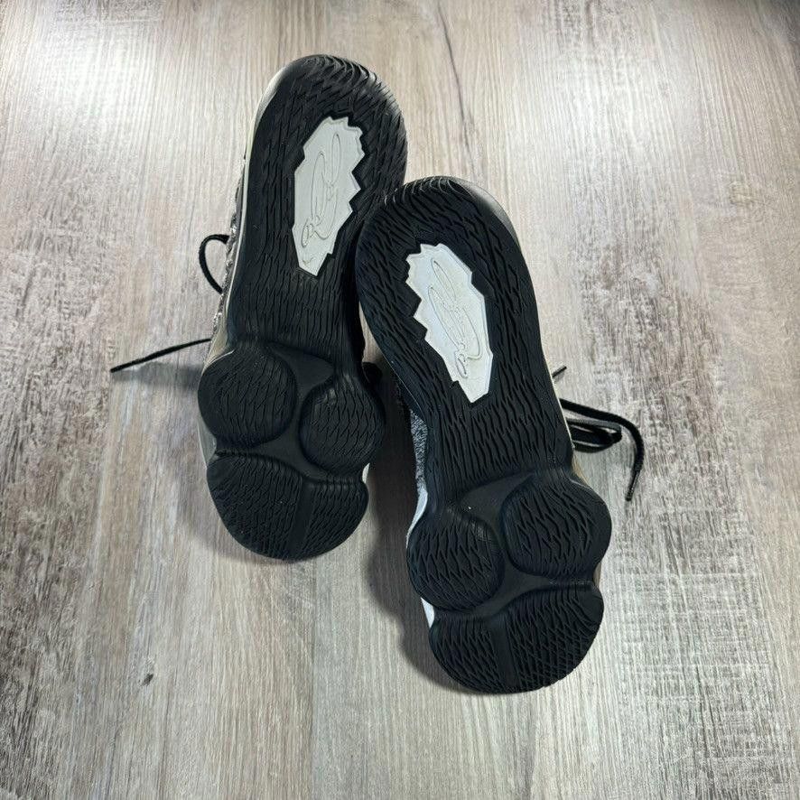 Nike NIKE • Lebron 17 "2019 In The Arena" (11M) Size US 11 / EU 44 - 6 Thumbnail
