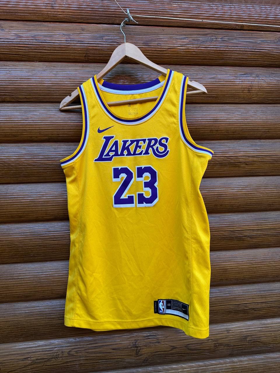 NBA NIKE LA LAKERS Lebron James 23 Jersey Tee shirt Size US S / EU 44-46 / 1 - 2 Thumbnail