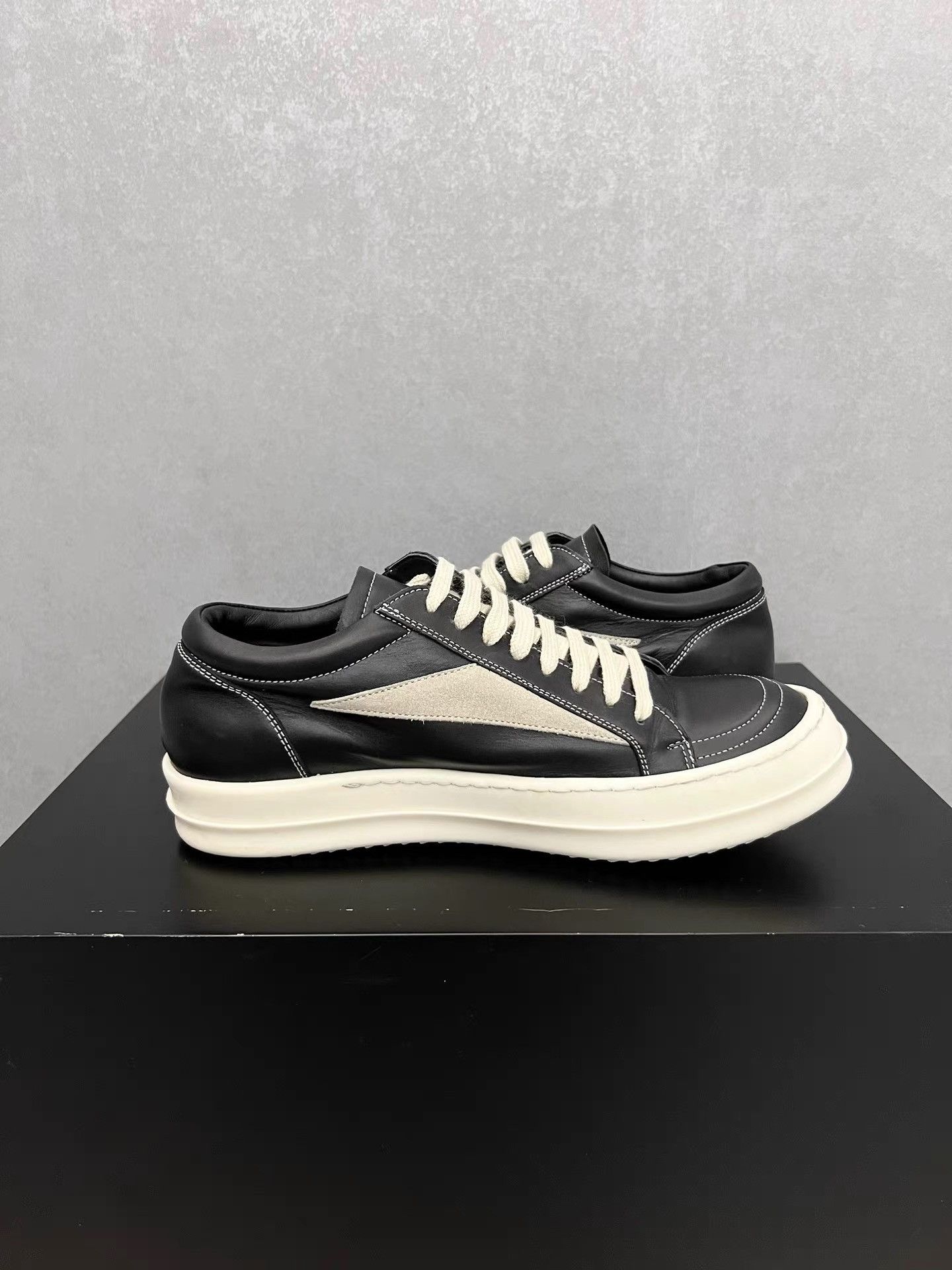Rick Owens Rick Owens Strobe Vintage Low-Top K34 Size US 7 / EU 40 - 6 Thumbnail
