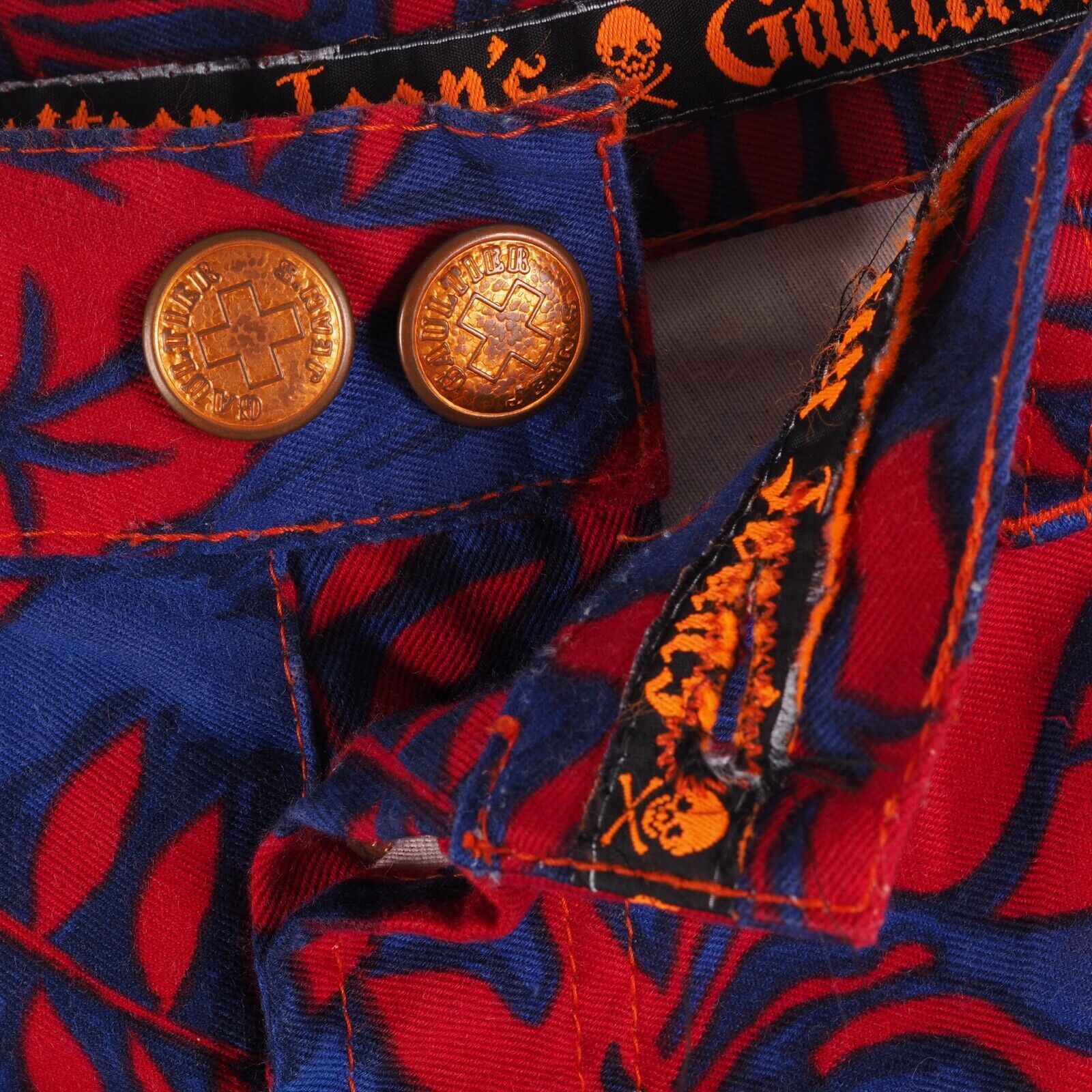 Jean Paul Gaultier Jean Paul Gaultier Vintage Floral Denim Shorts Size 30" / US 8 / IT 44 - 5 Thumbnail