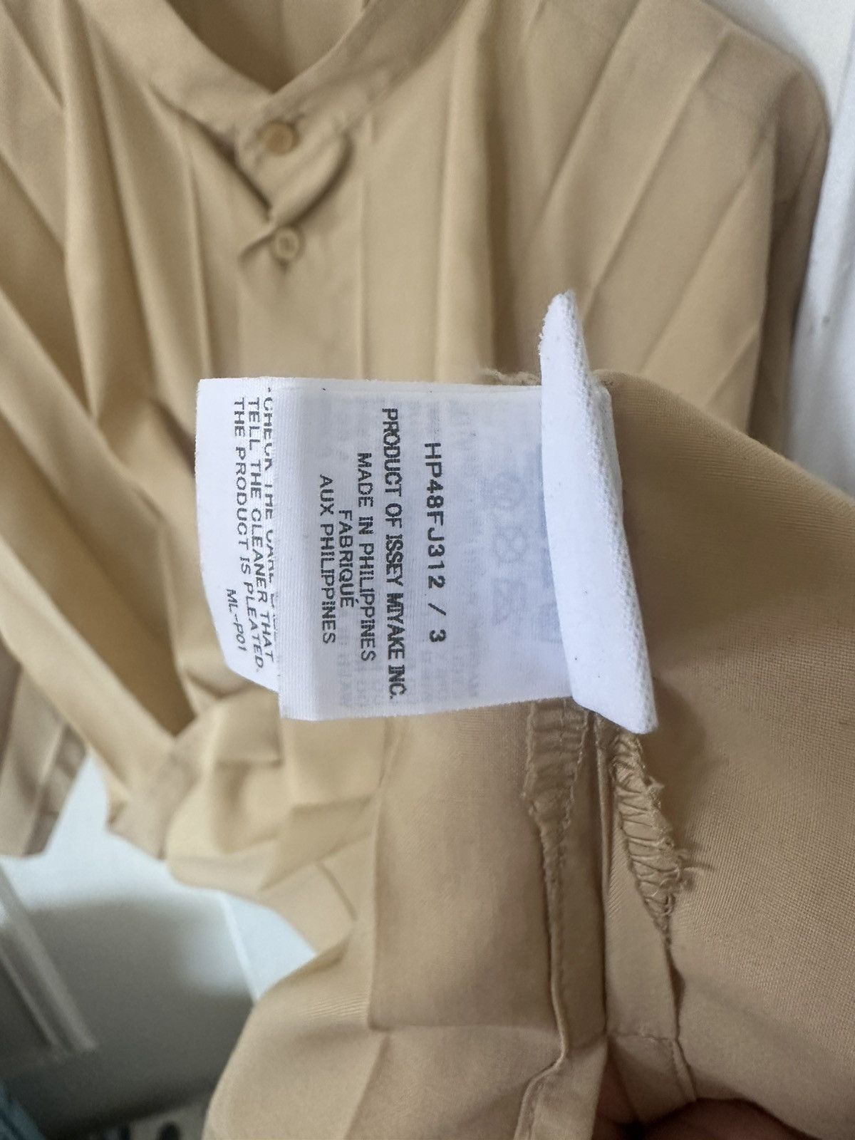 Homme Plisse Issey Miyake Short-Sleeved Edge Shirt Size US L / EU 52-54 / 3 - 5 Thumbnail