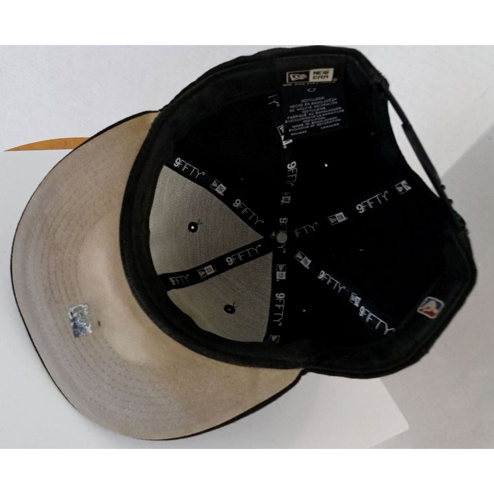New Era VINTAGE New Era Hat Basketball Detroit Pistons Wool Black Adjustable Unisex Adults Baseball Cap Size ONE SIZE - 4 Thumbnail