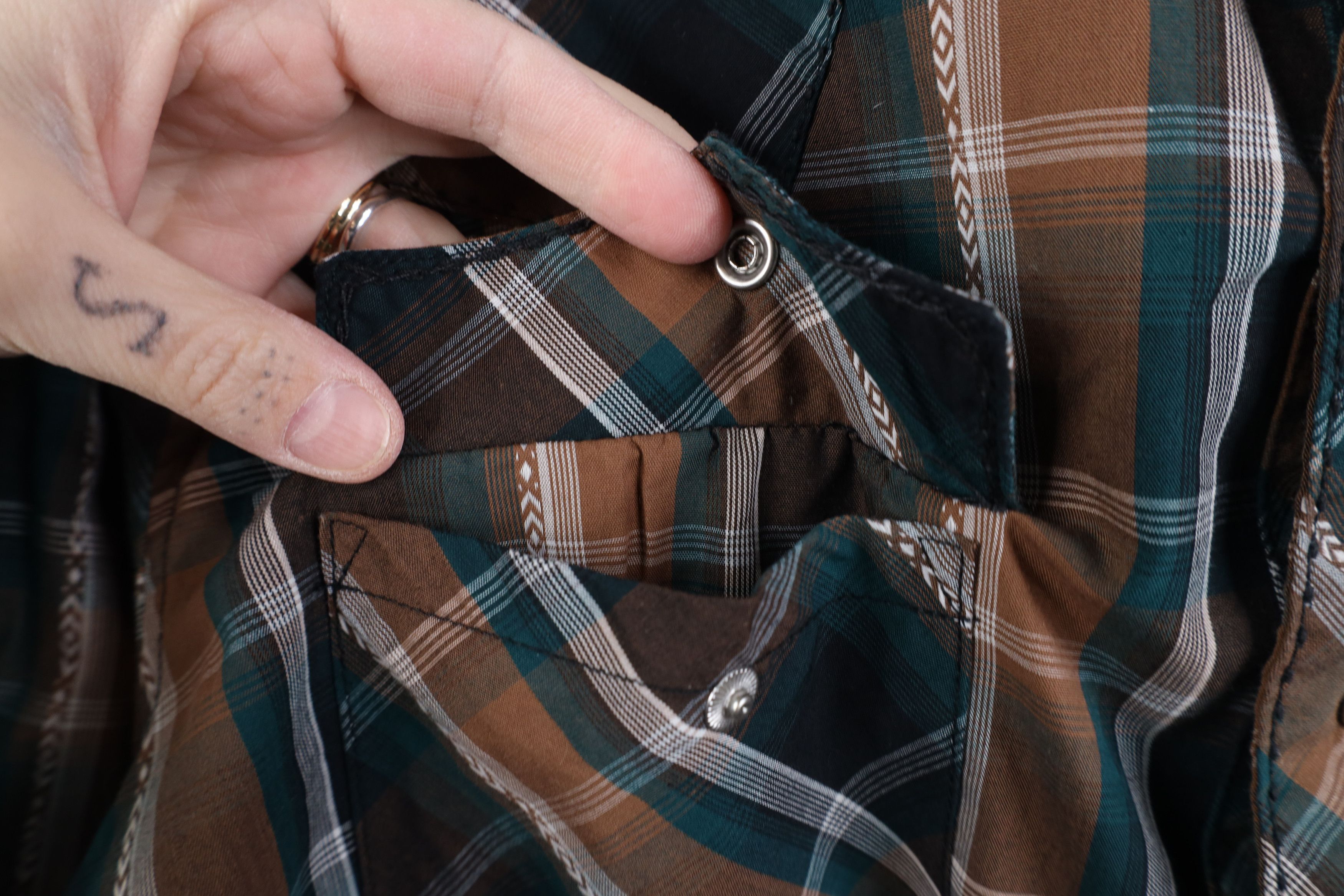 Wrangler Vintage 90s Wrangler Western Cowboy Button Shirt Plaid Size US M / EU 48-50 / 2 - 5 Thumbnail