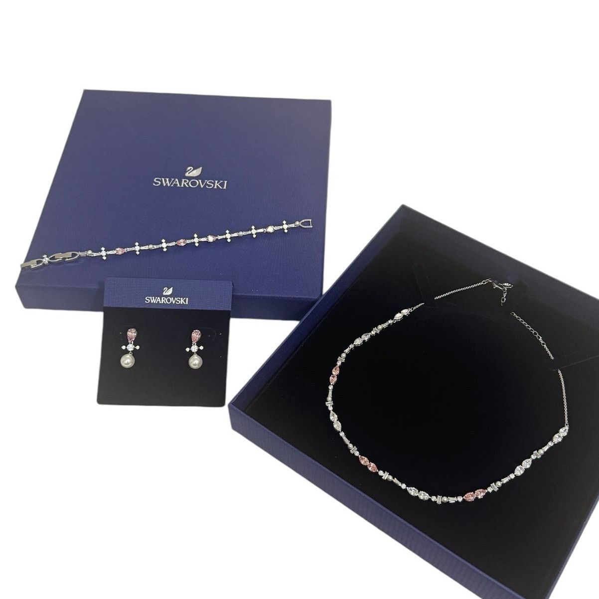 Swarovski Swarovski Perfection Set, Necklace/Earrings/Bracelet Pink Size ONE SIZE - 9 Thumbnail