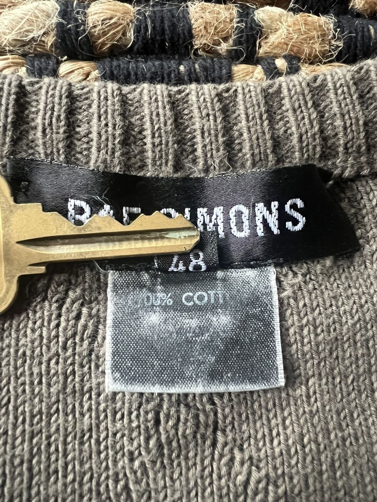 Raf Simons Raf Simons AW98-99 “Radioactivity” Diamond Knit Sweater Size US M / EU 48-50 / 2 - 4 Thumbnail