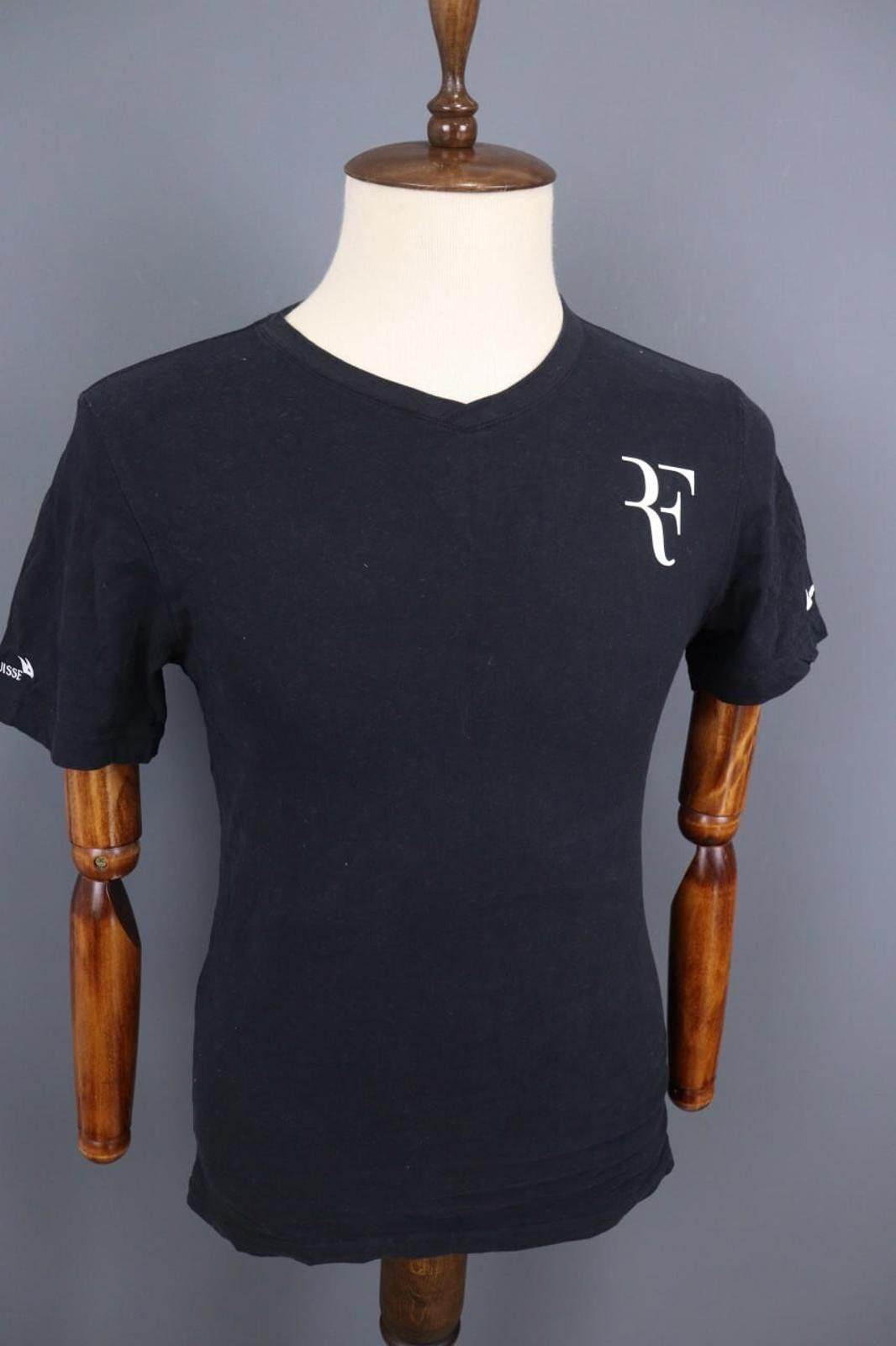 Nike Men Nike Roger Federrer Tennis RF Logo Shirt Size S Size US S / EU 44-46 / 1 - 4 Thumbnail