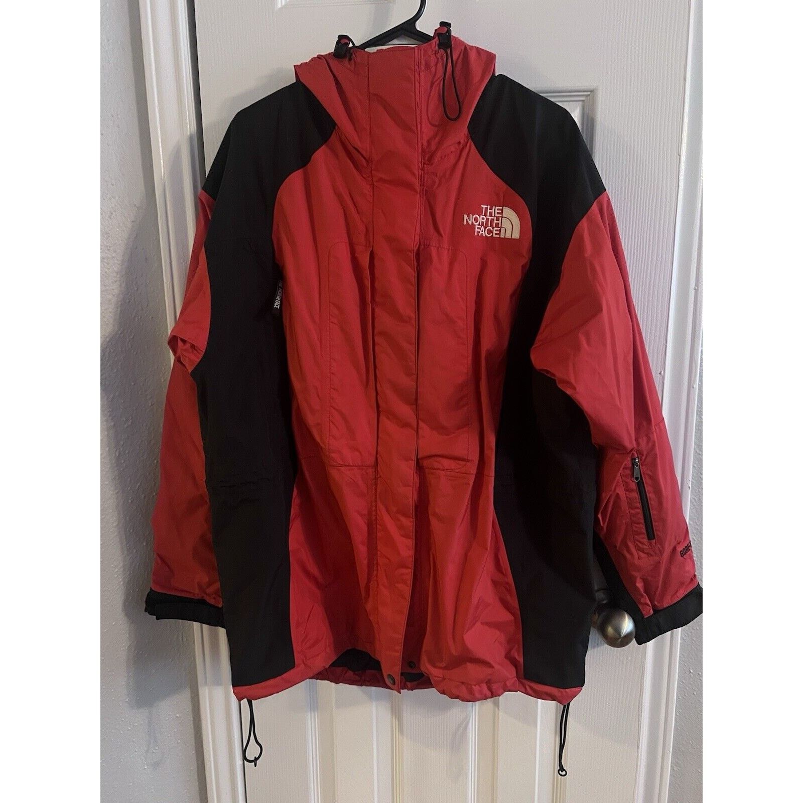 The North Face The North Face Gore-Tex Parka Jacket Women's L Red Mountain Size L / US 10 / IT 46 - 1 Thumbnail