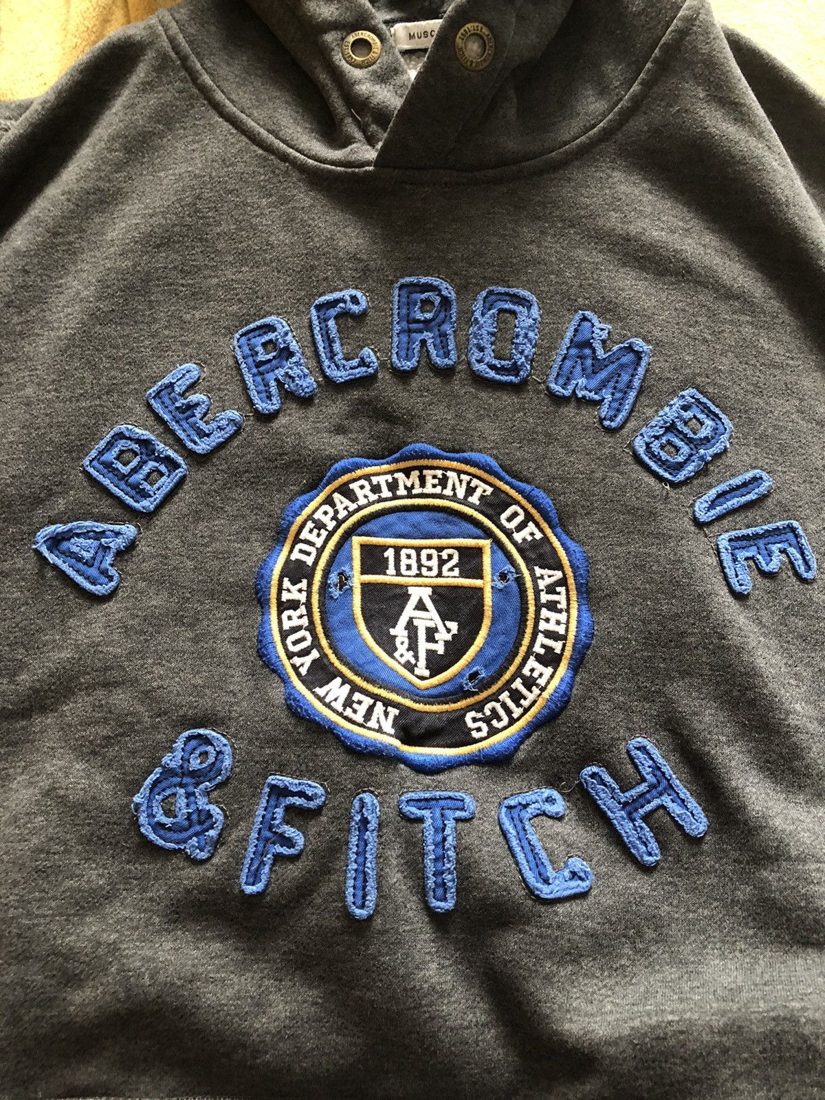 Abercrombie & Fitch ABERCROMBIE & FITCH VINTAGE HOODIE Size US XL / EU 56 / 4 - 2 Thumbnail