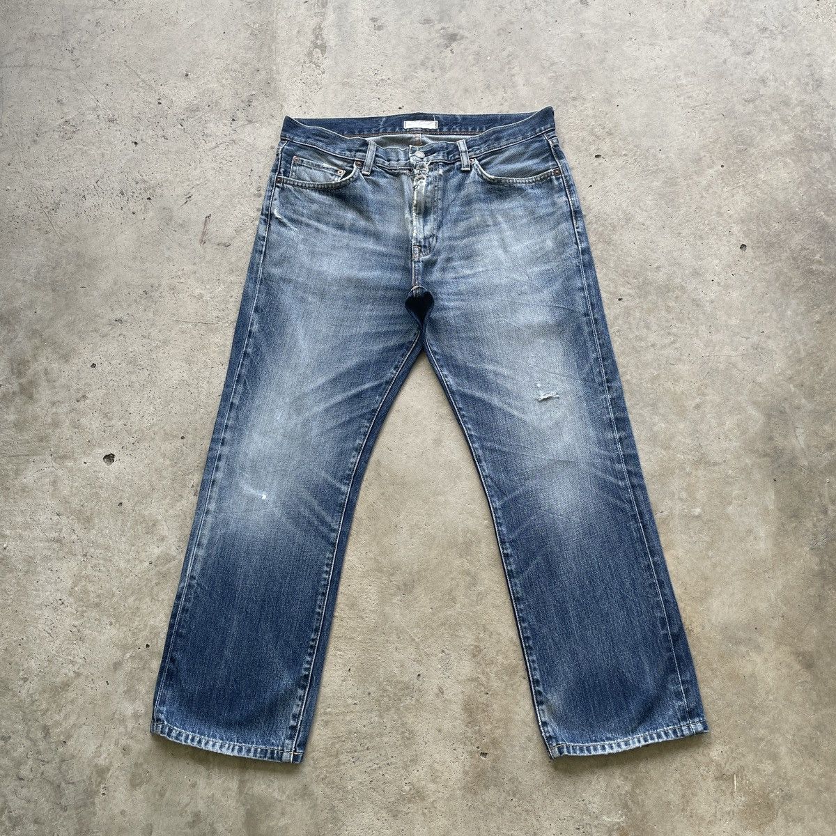 Japanese Brand × Jean × Vintage W35 Vintage Japanese Faded Denim Distressed Jeans Pants Size US 35 - 1 Thumbnail